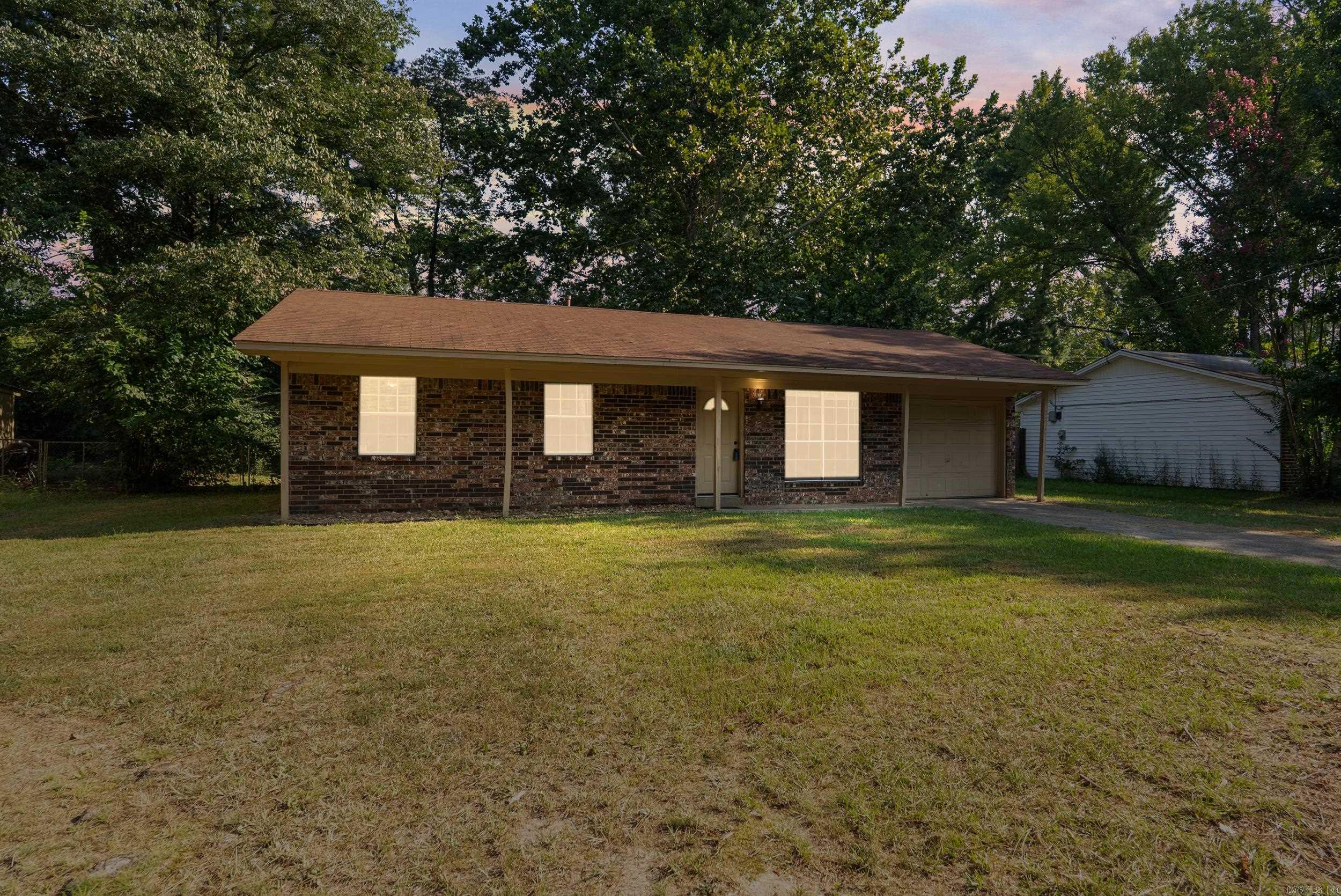 CONWAY MANOR - Residential