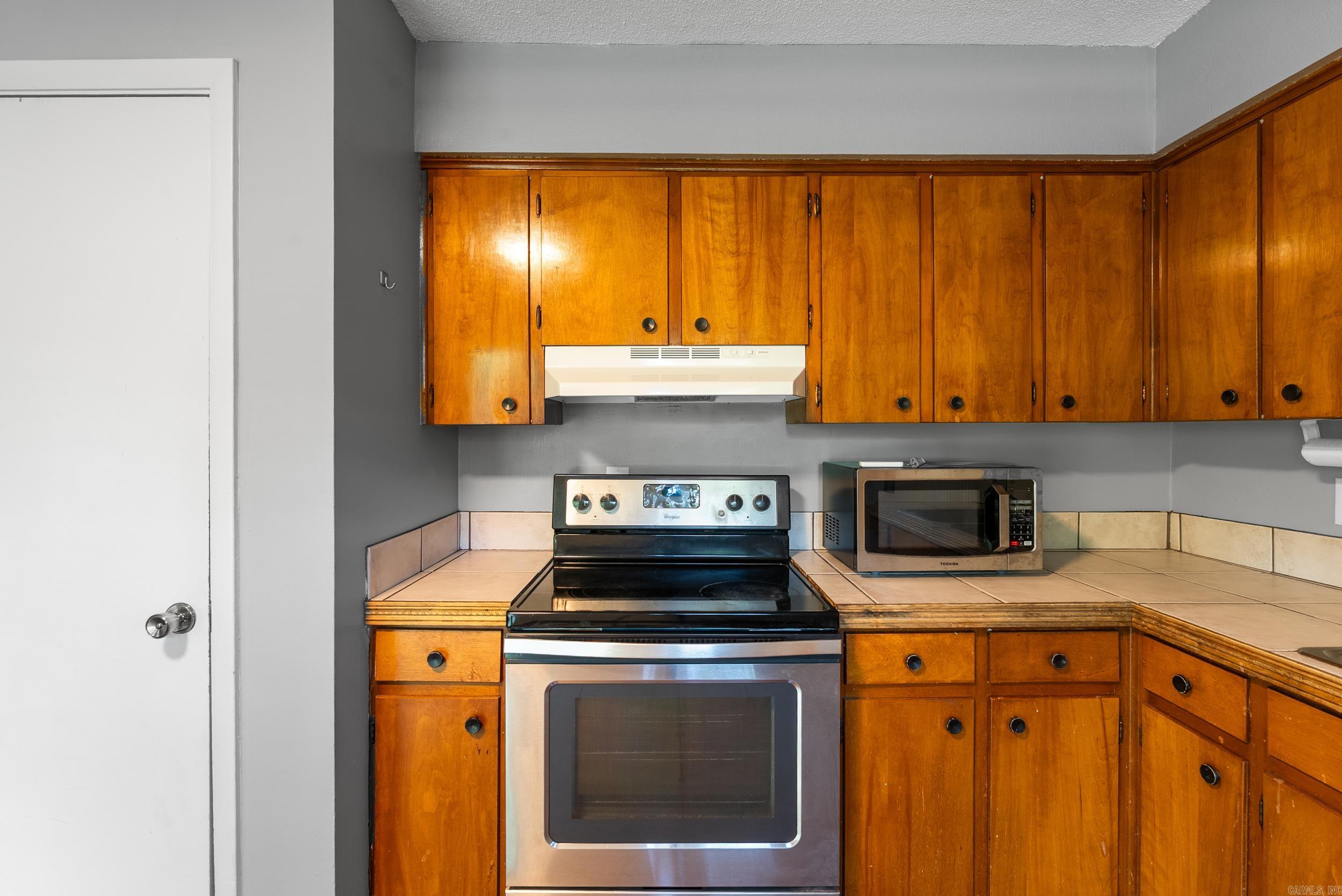 CONWAY MANOR - Residential