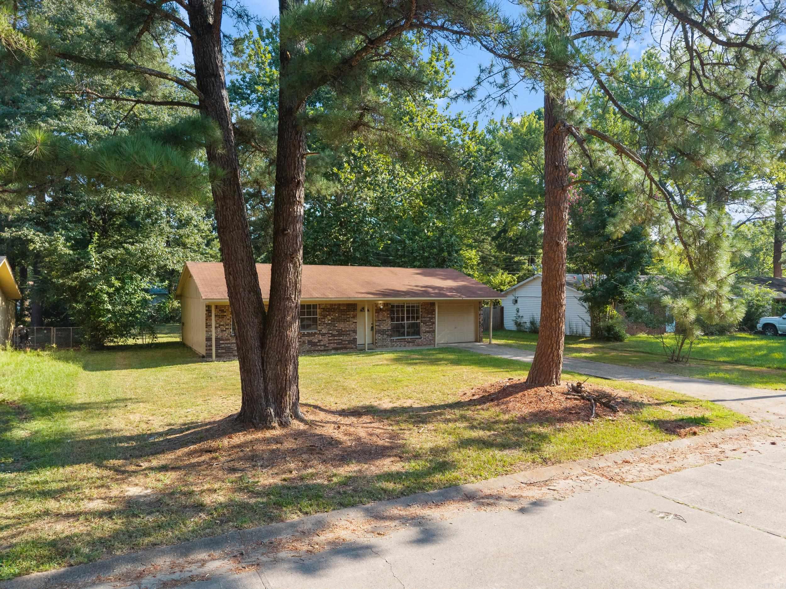 CONWAY MANOR - Residential