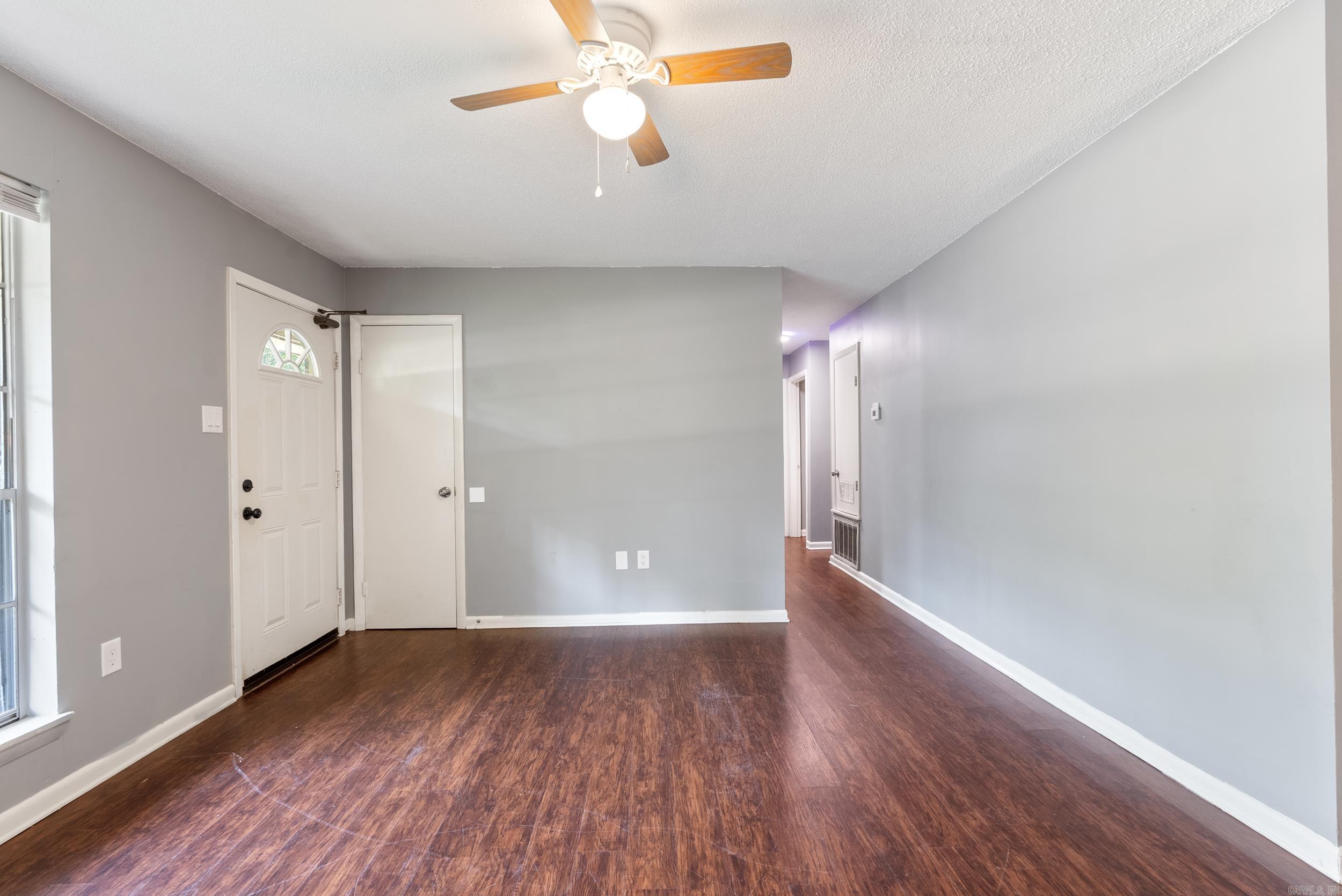 CONWAY MANOR - Residential