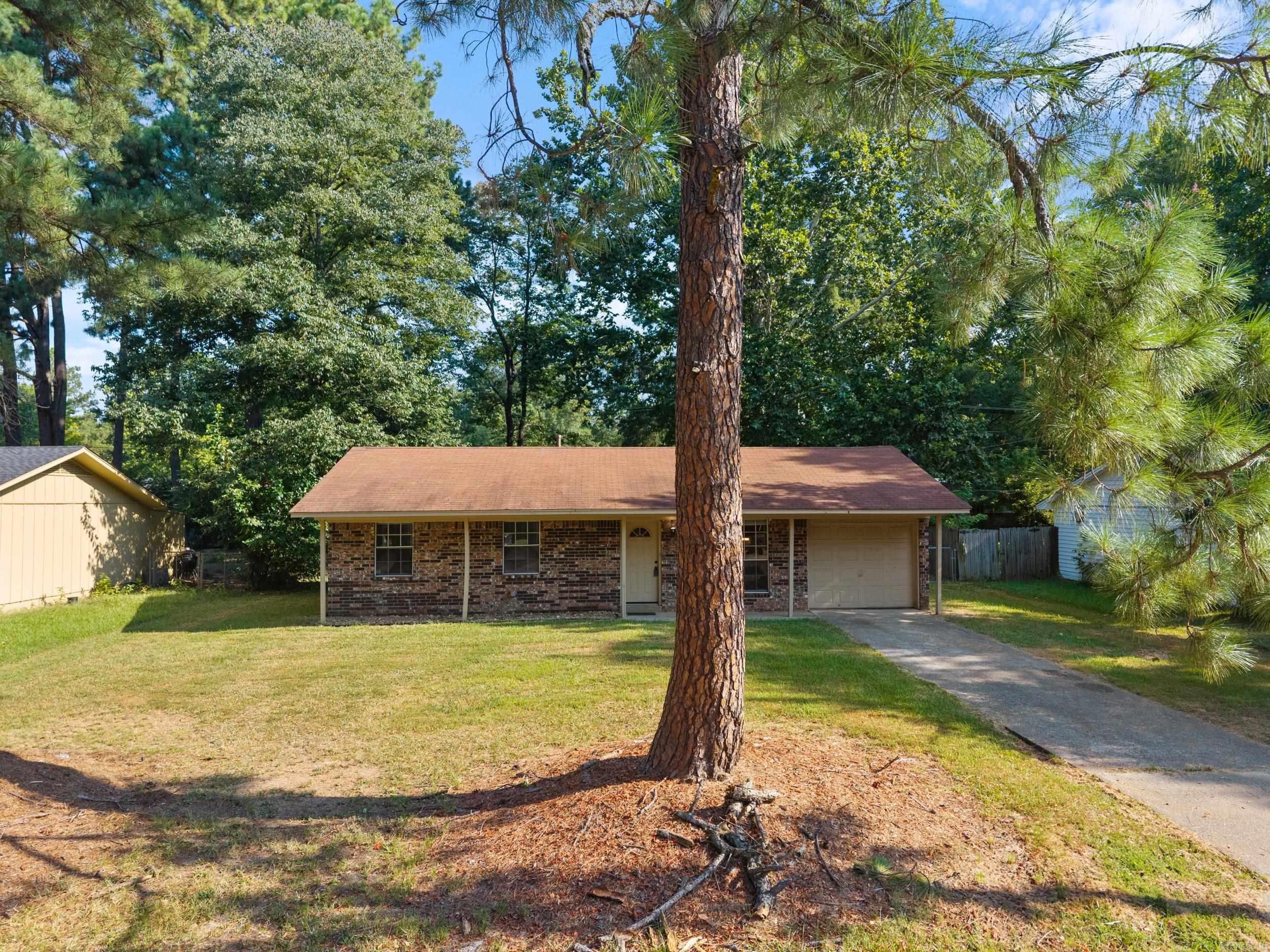 CONWAY MANOR - Residential