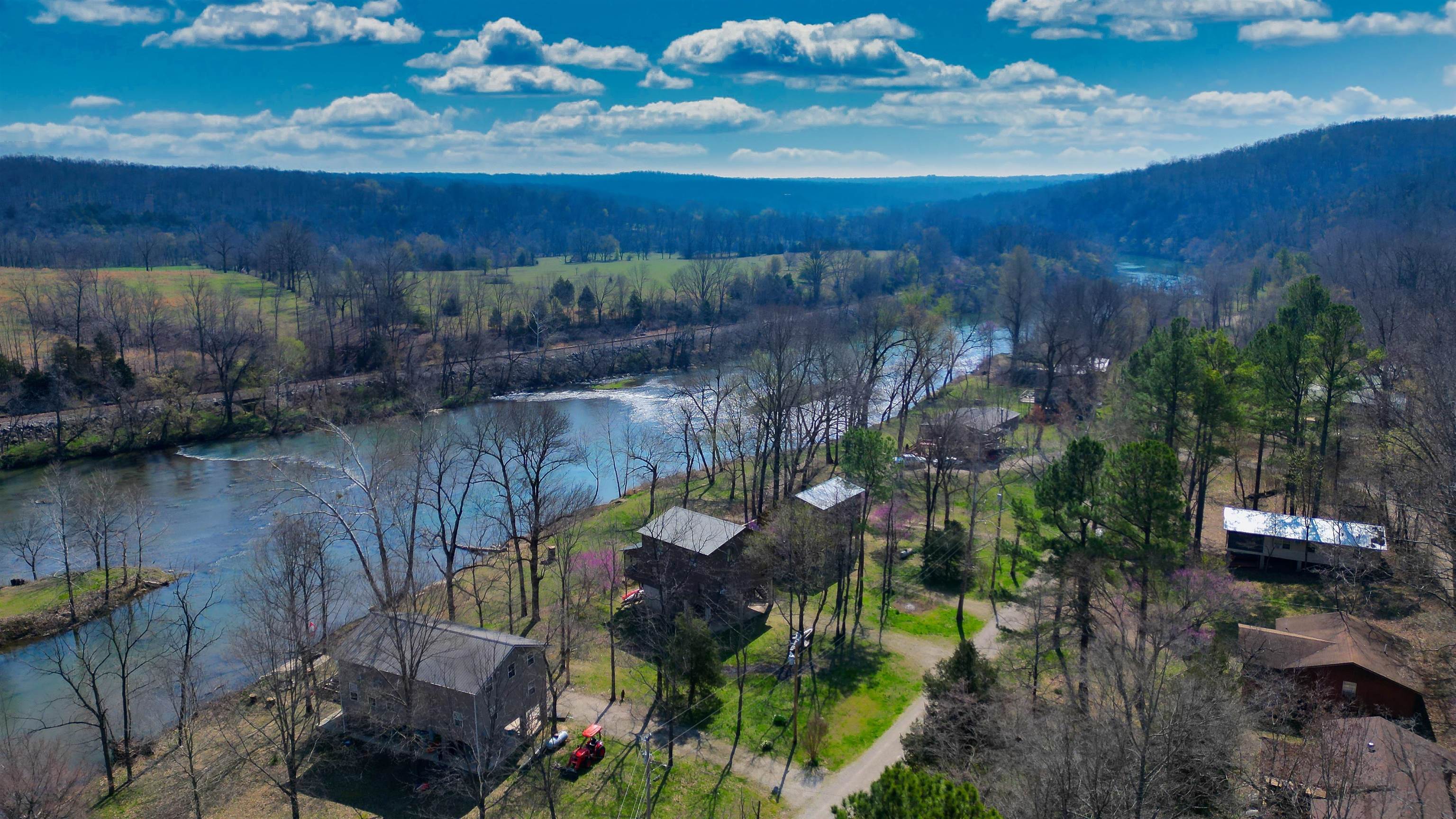 Spring Wood - Residential