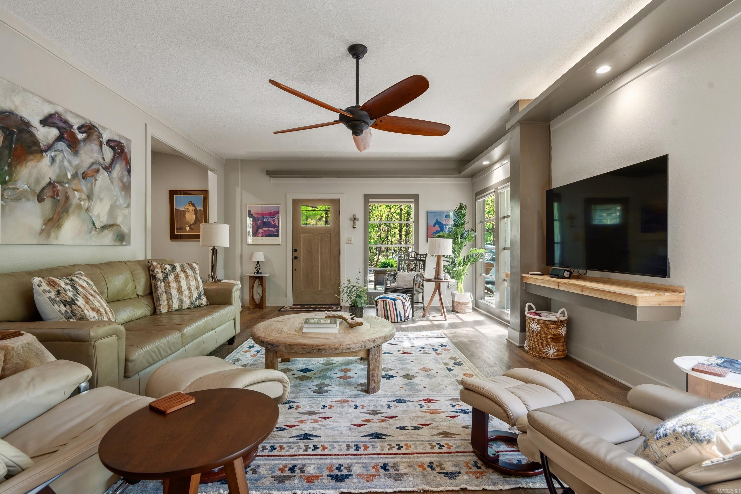 Santa Maria - Residential