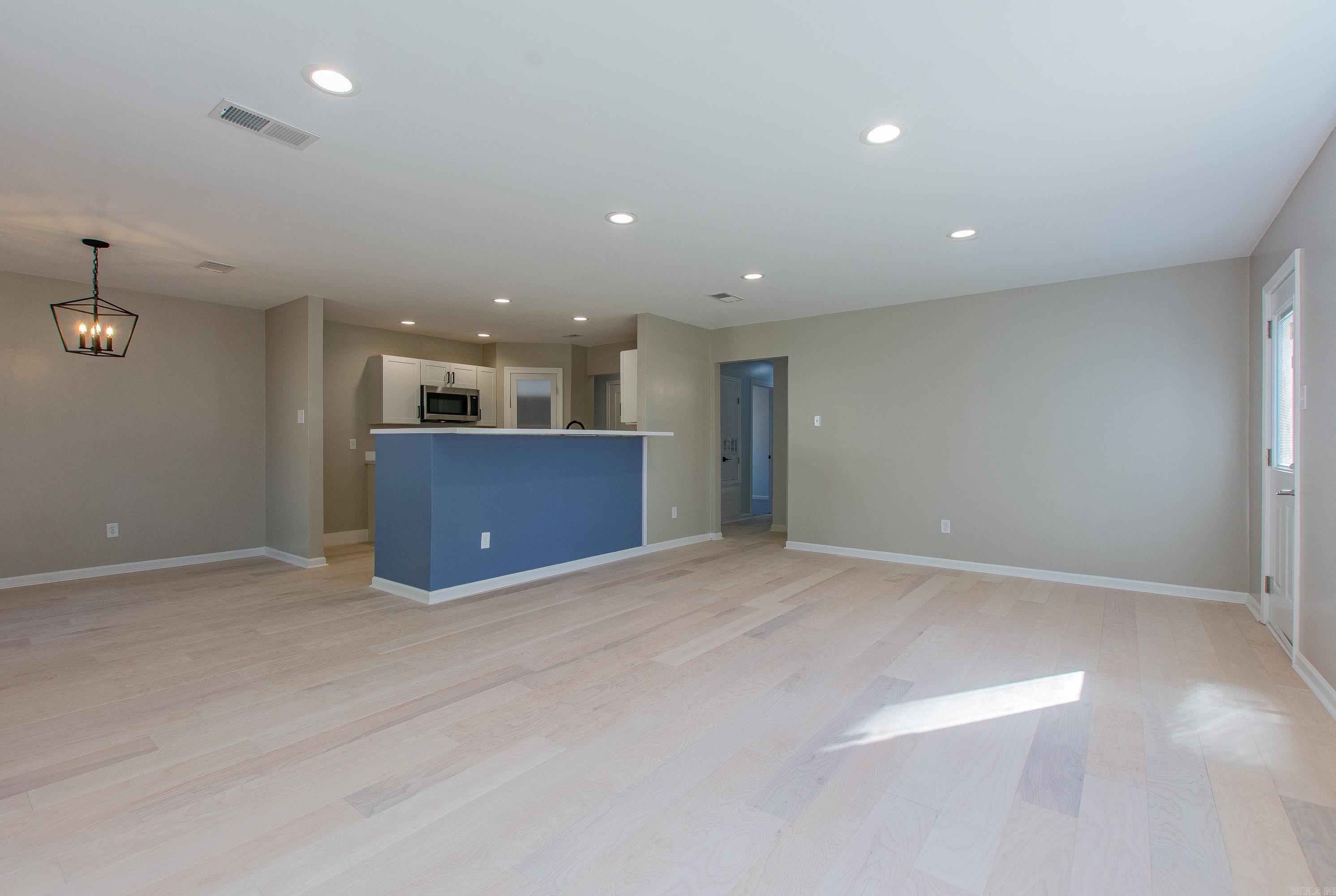 INDIAN RIDGE - Residential