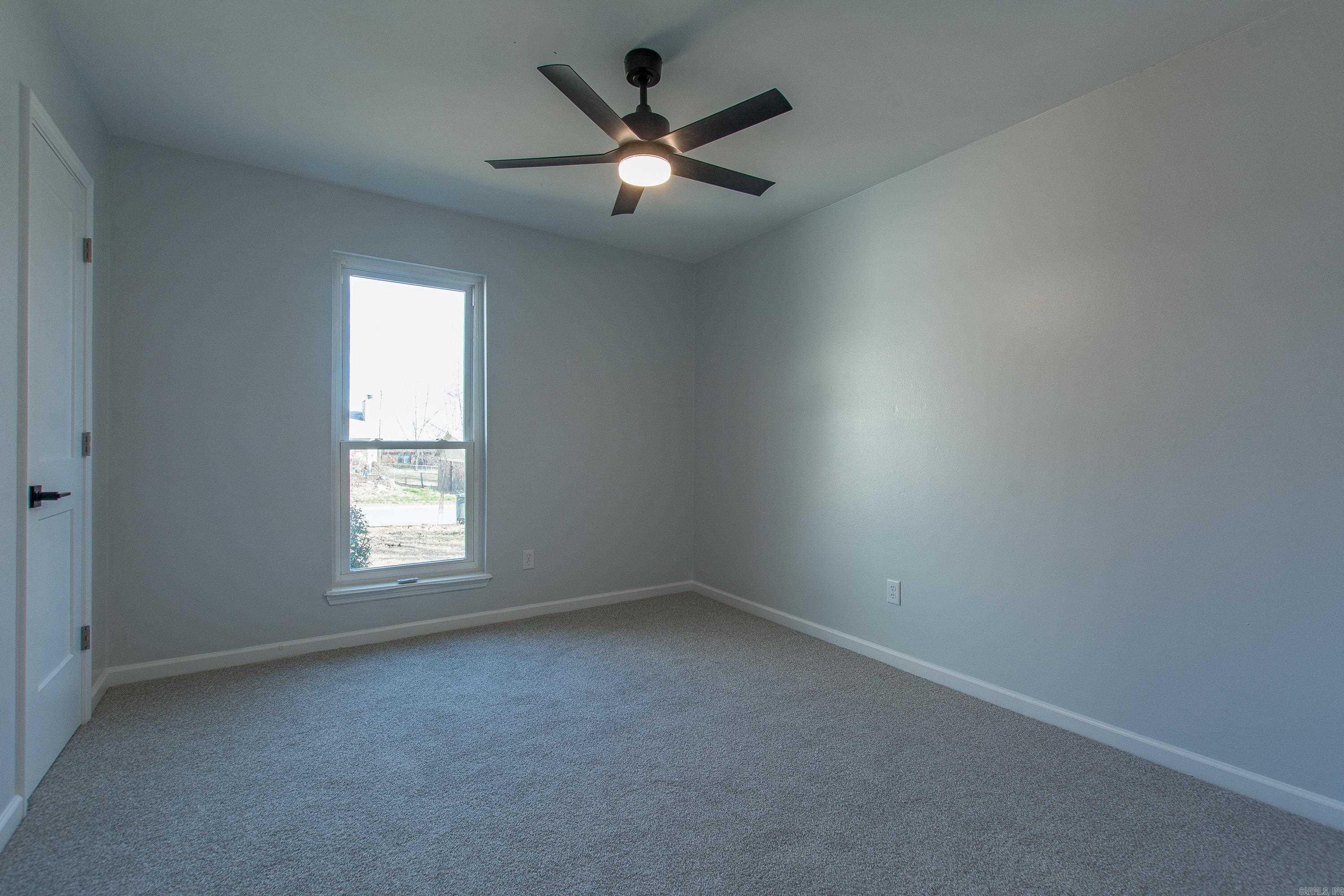 INDIAN RIDGE - Residential