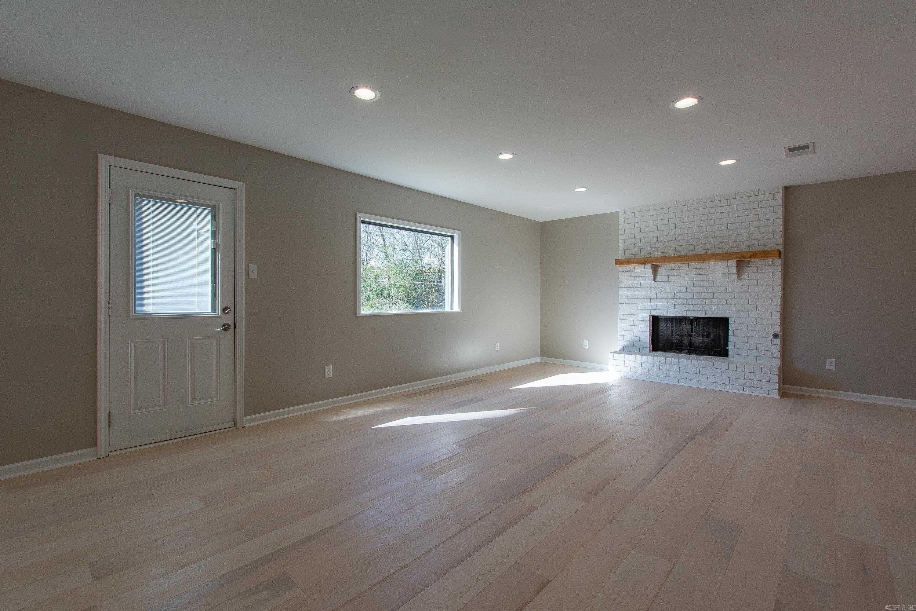 INDIAN RIDGE - Residential