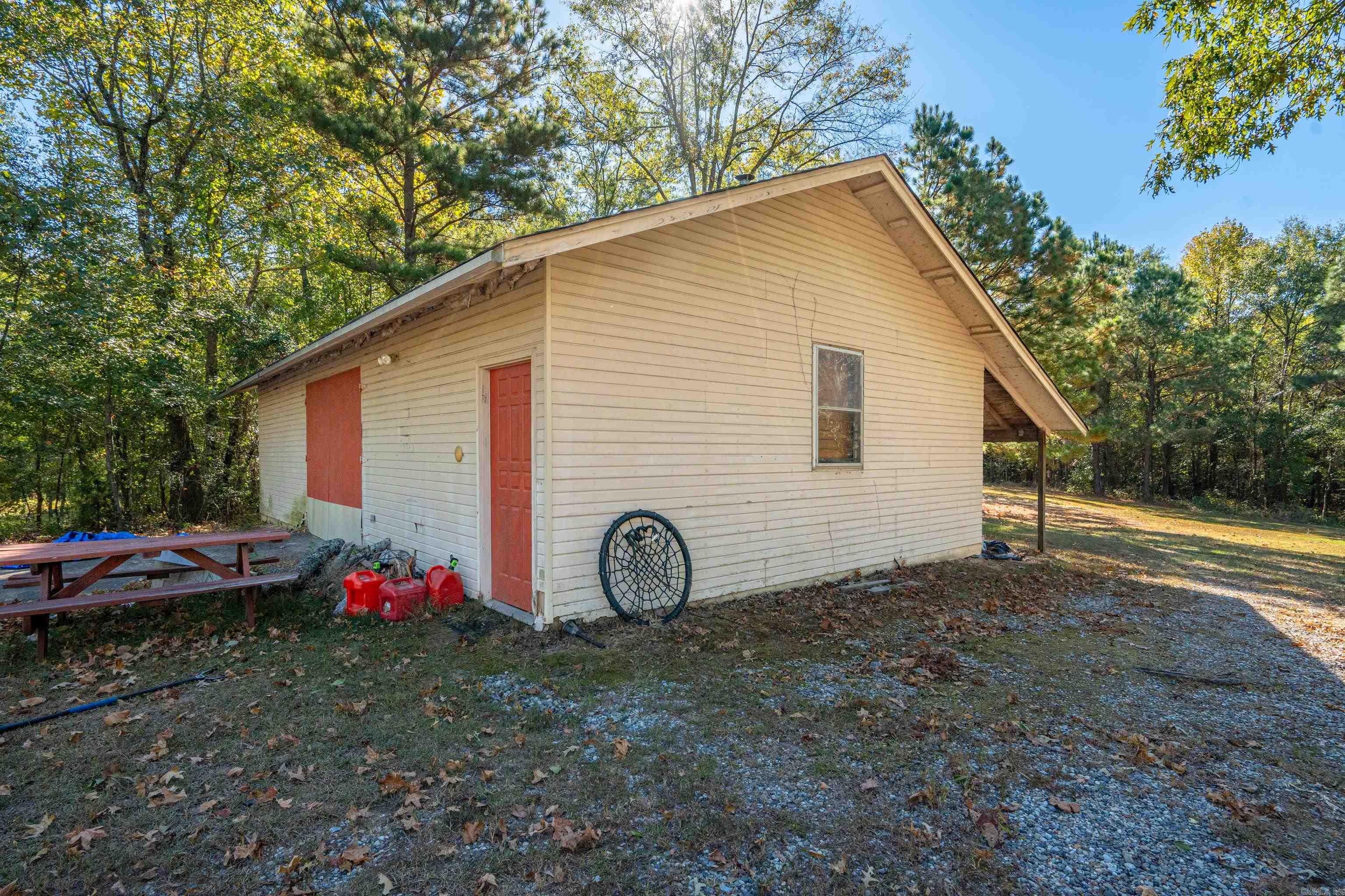 Metes & Bounds - Residential