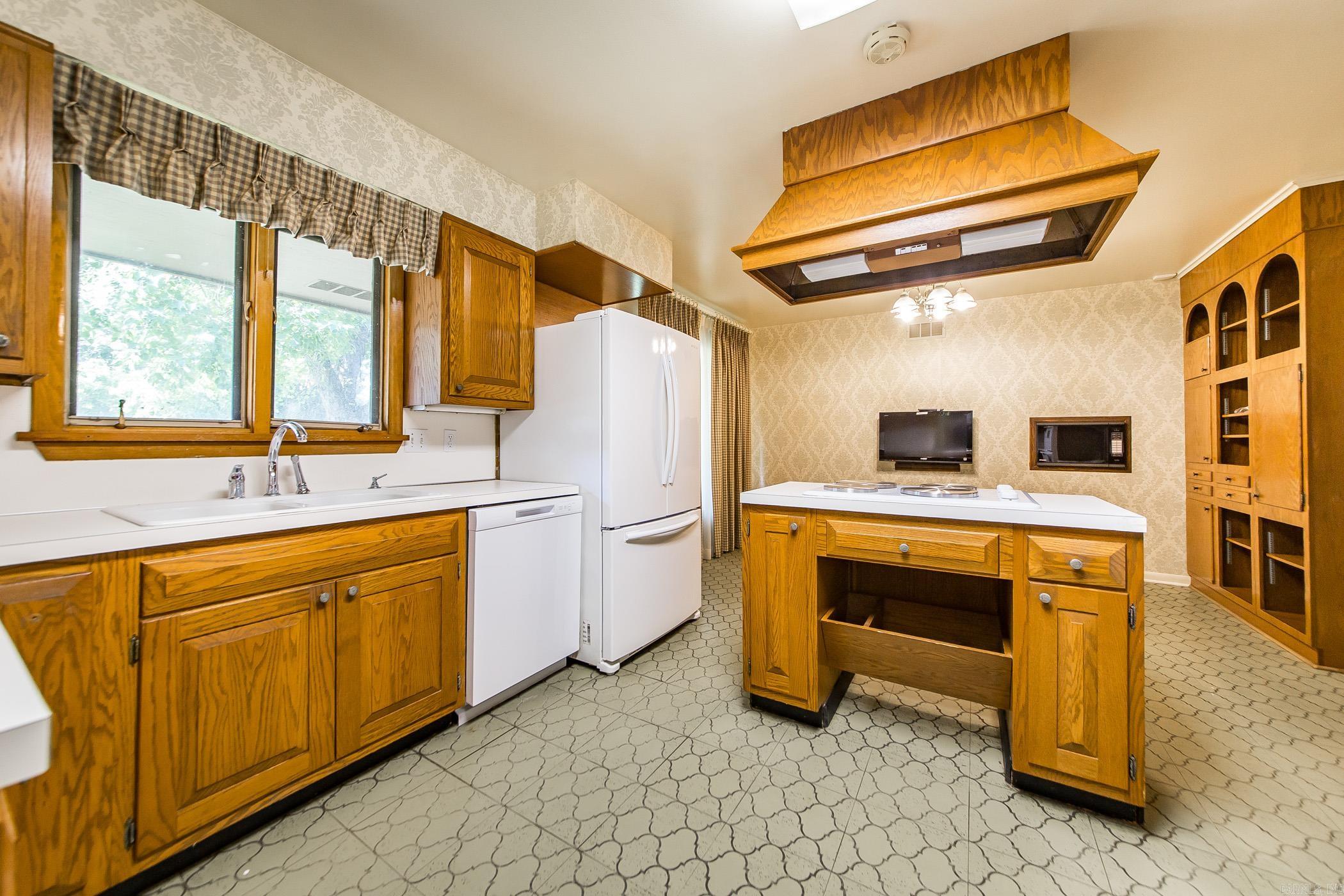 OT ENGLAND CITY - Residential