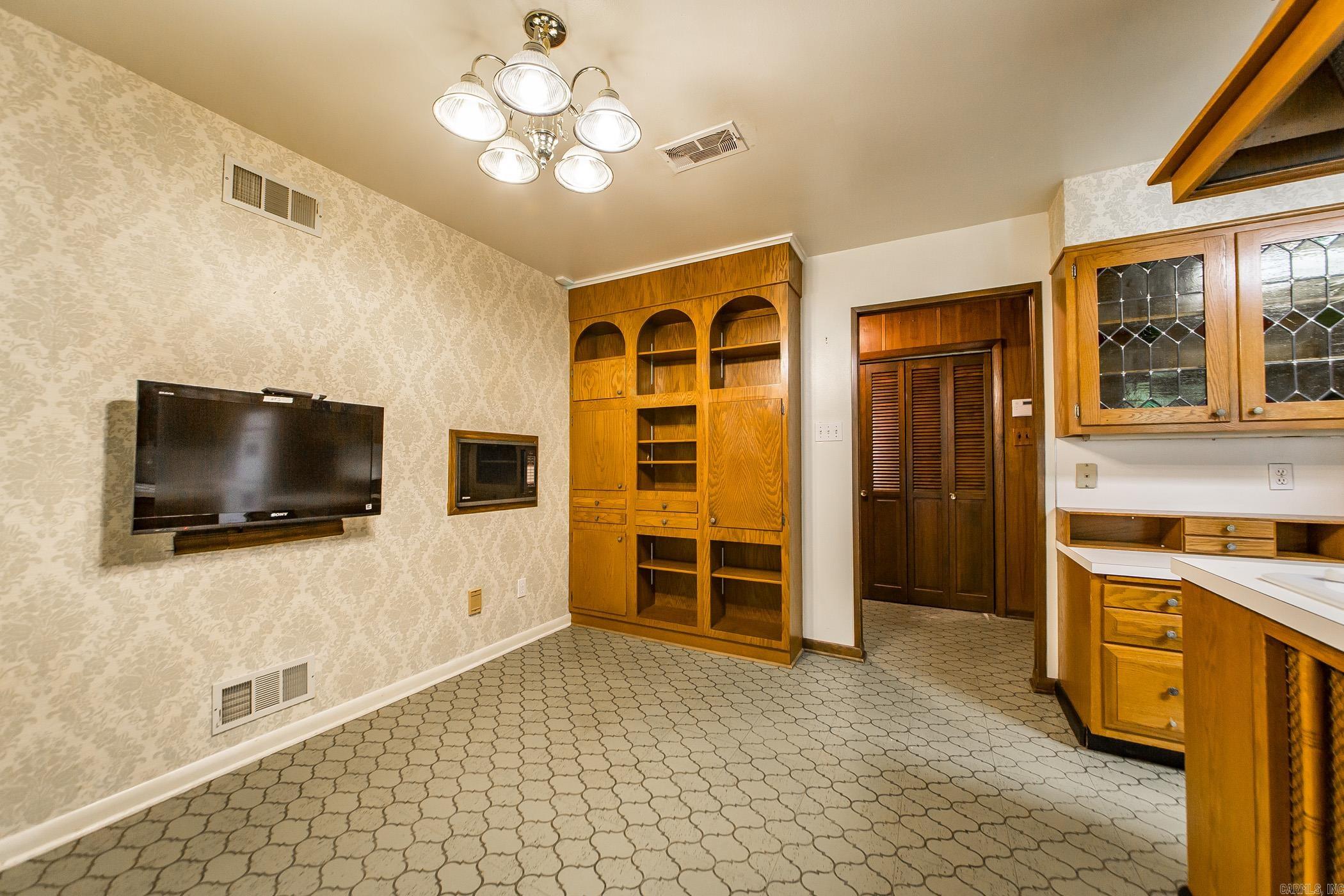 OT ENGLAND CITY - Residential