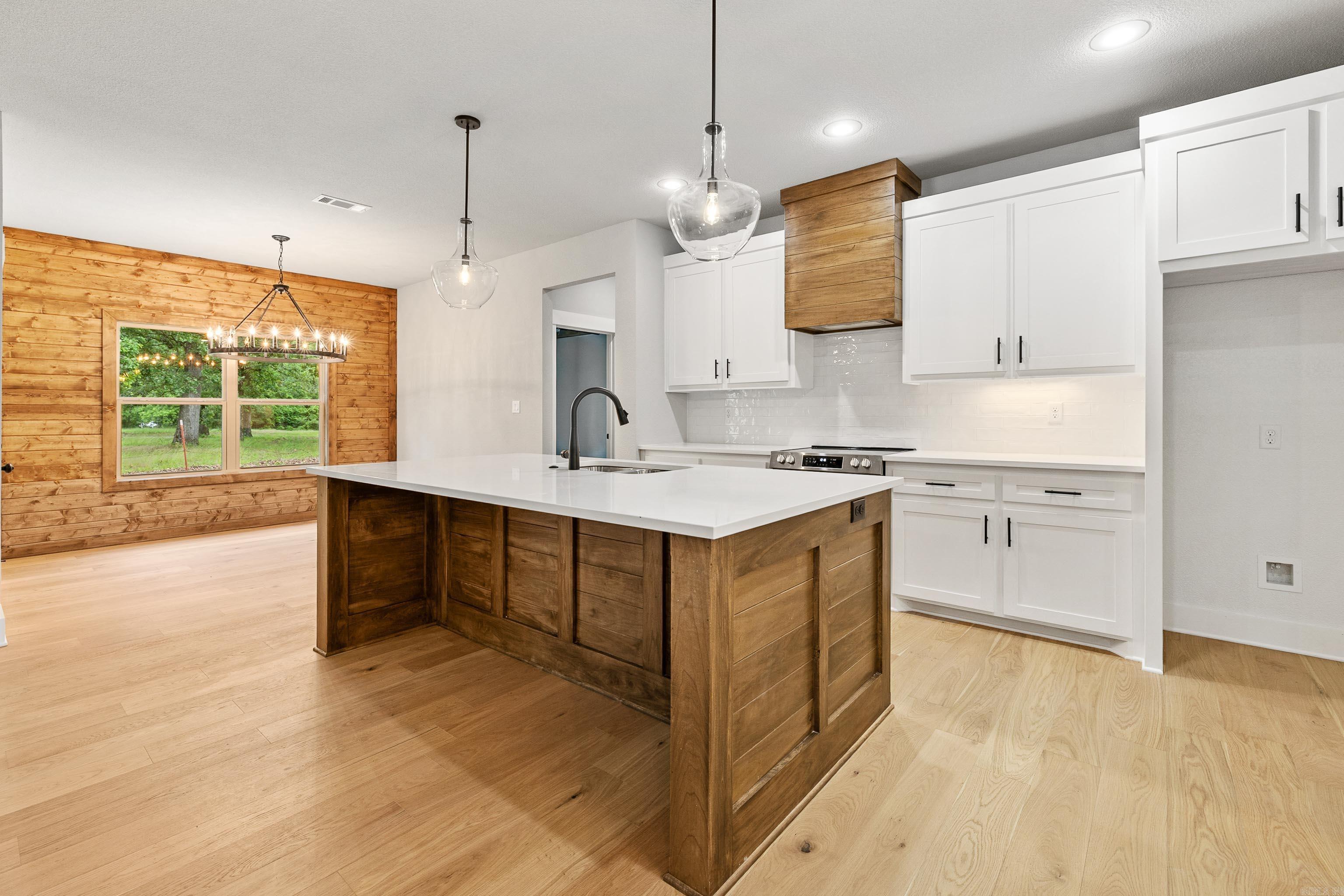 CORAL RIDGE - Residential