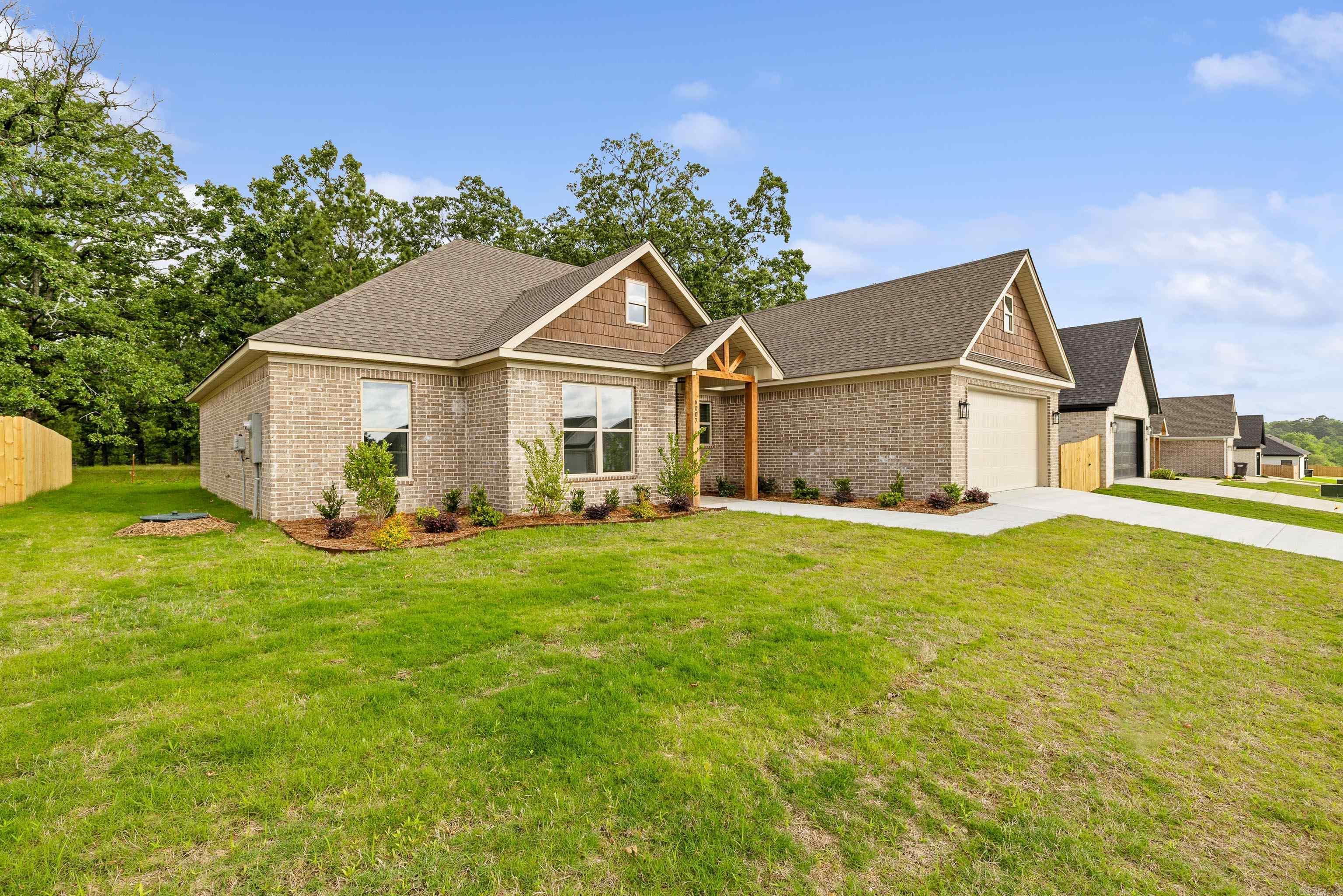 CORAL RIDGE - Residential