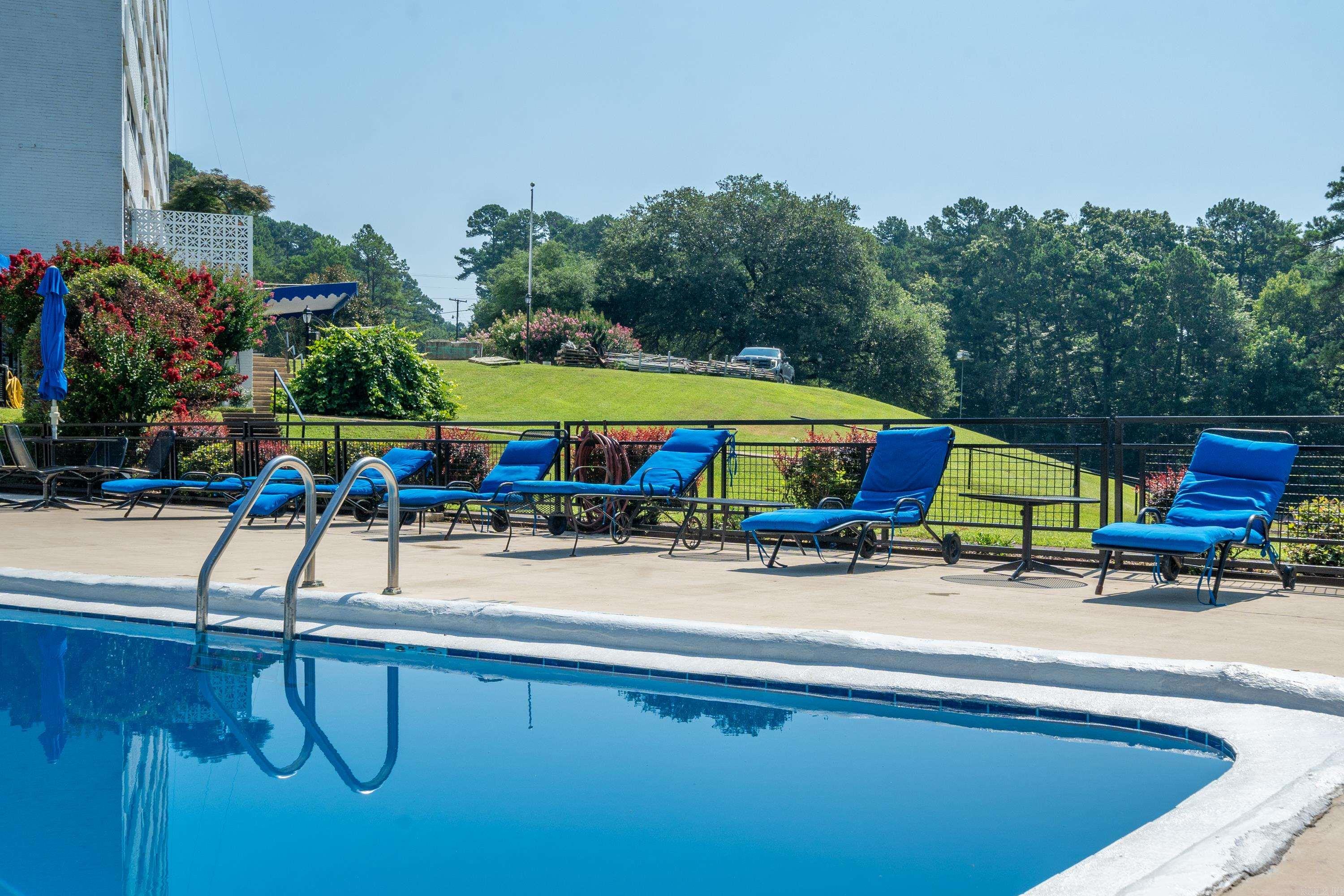 BEACON MANOR HPR - Residential