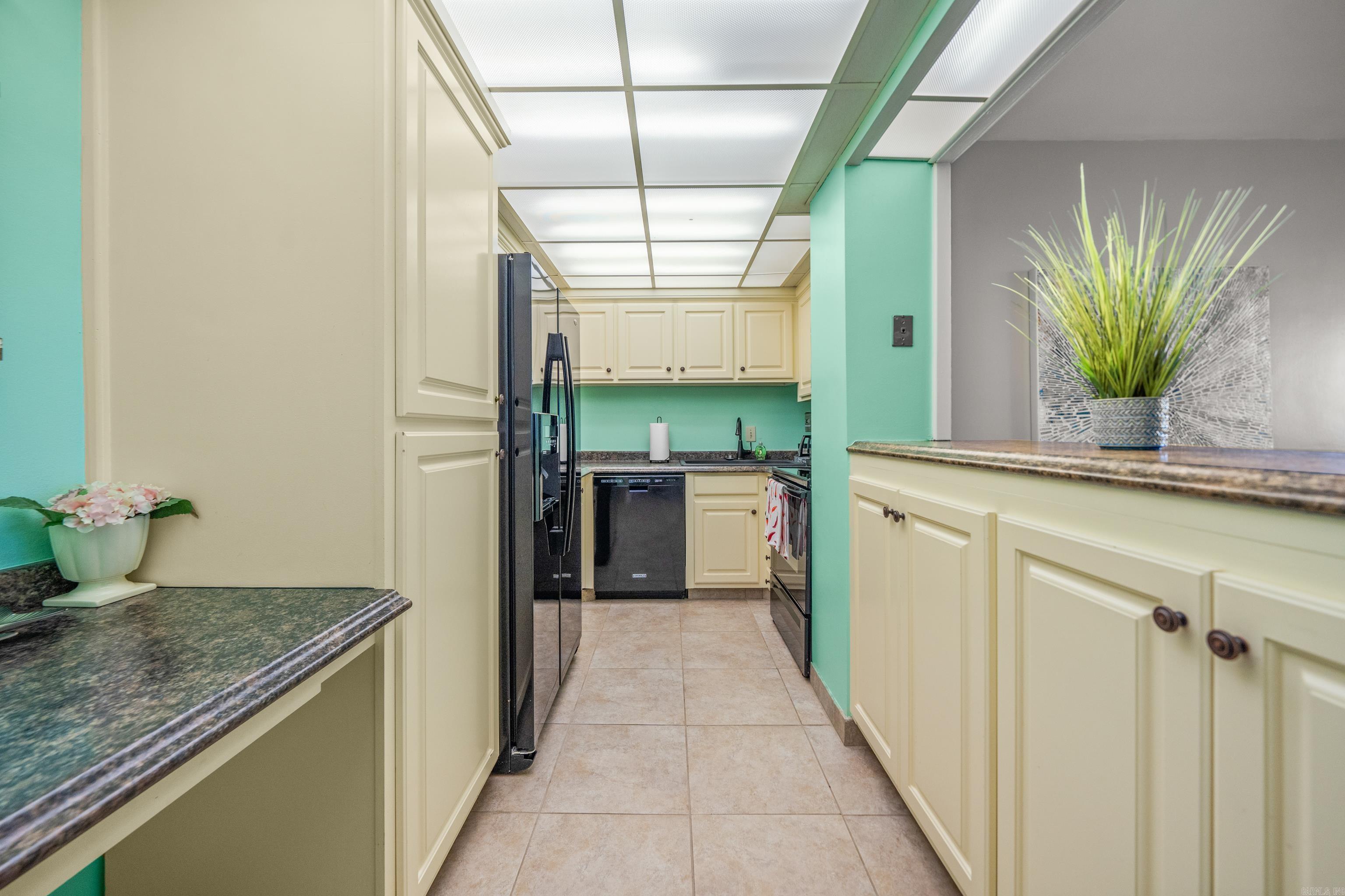 BEACON MANOR HPR - Residential