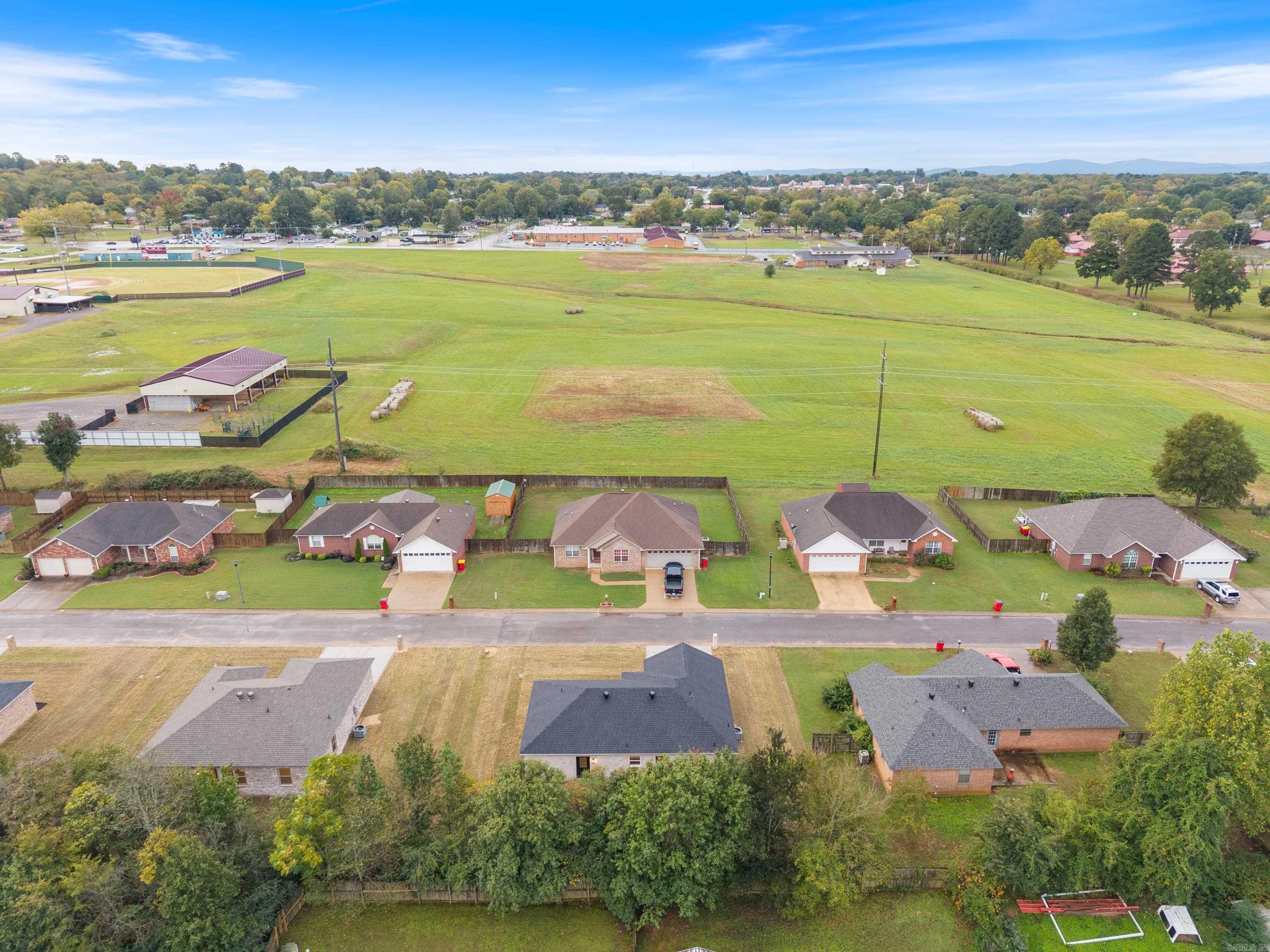 PARKWAY ESTATE - Residential