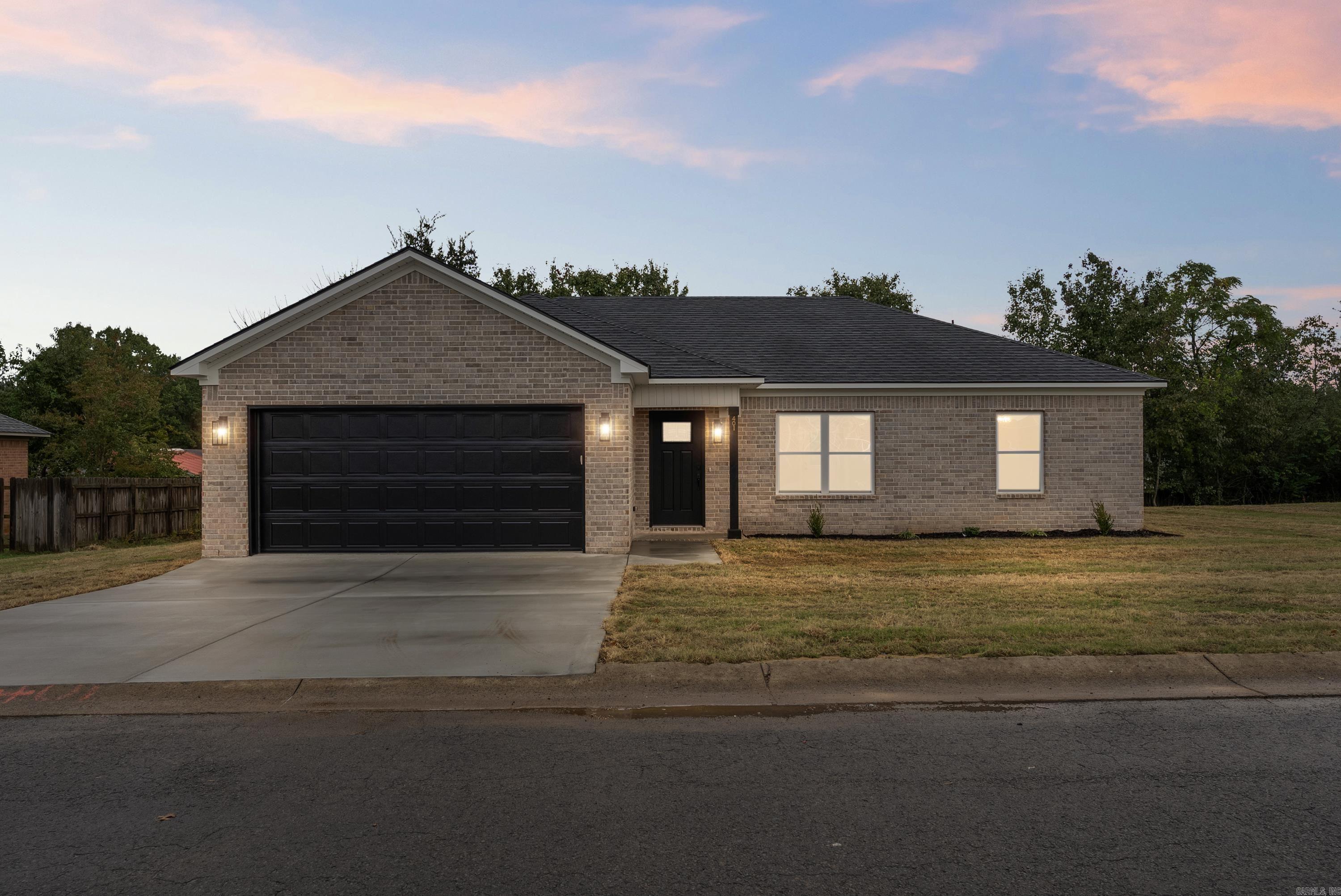 PARKWAY ESTATE - Residential