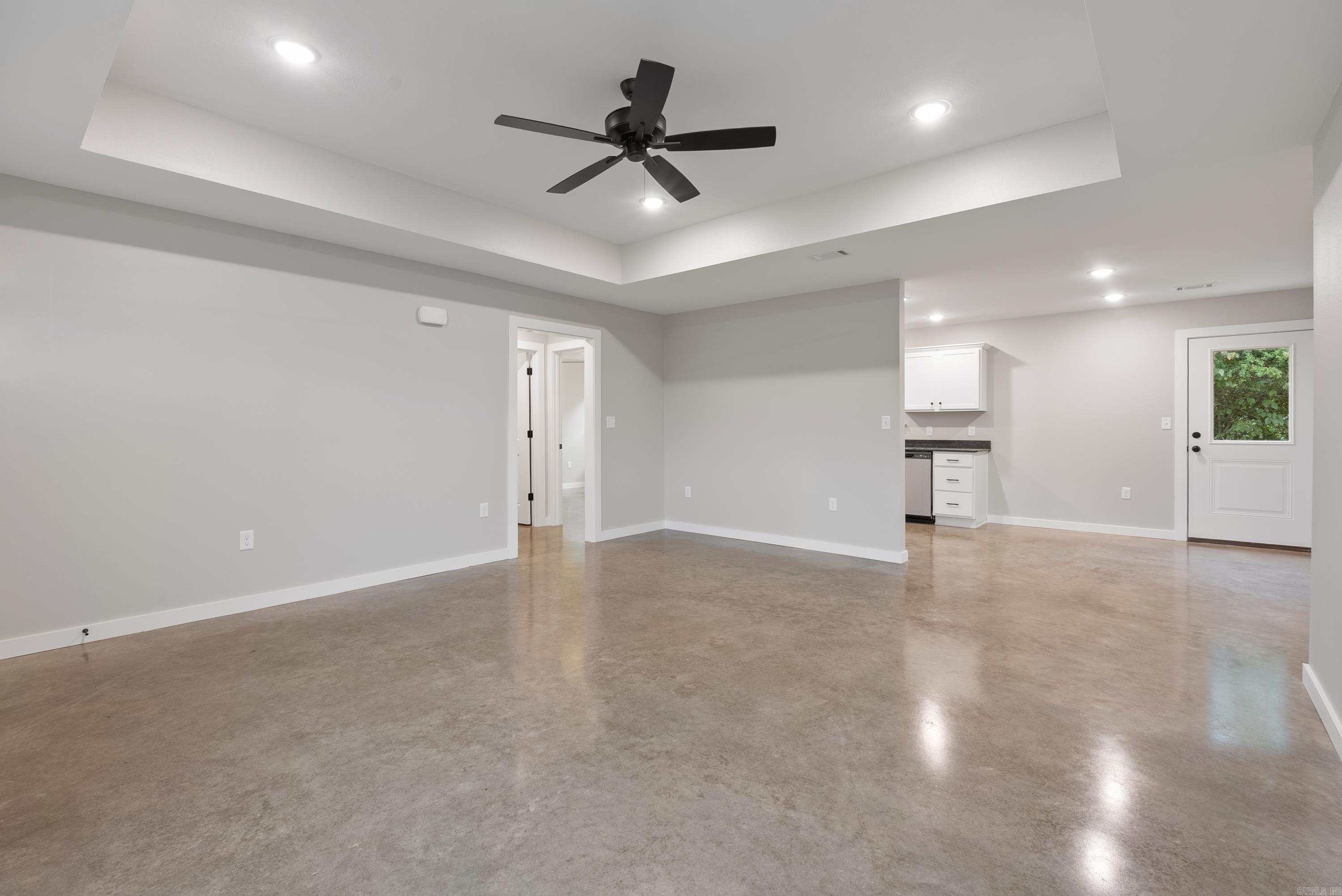 PARKWAY ESTATE - Residential