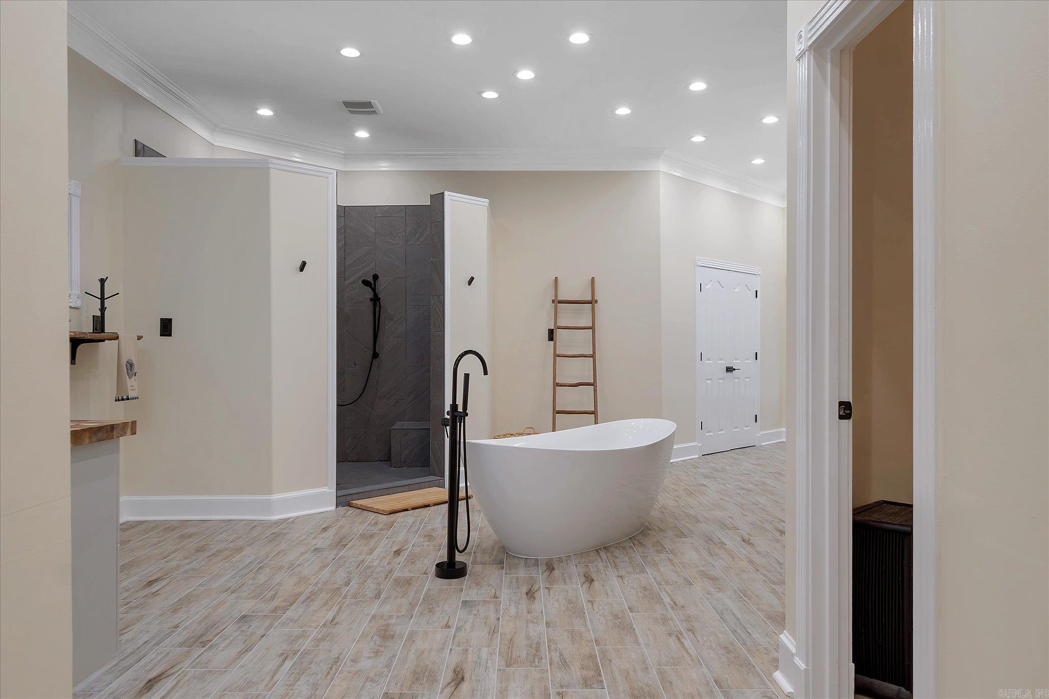 Central Community - Residential