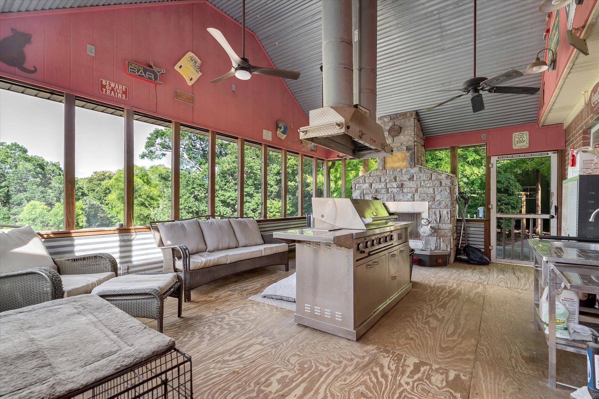 Central Community - Residential