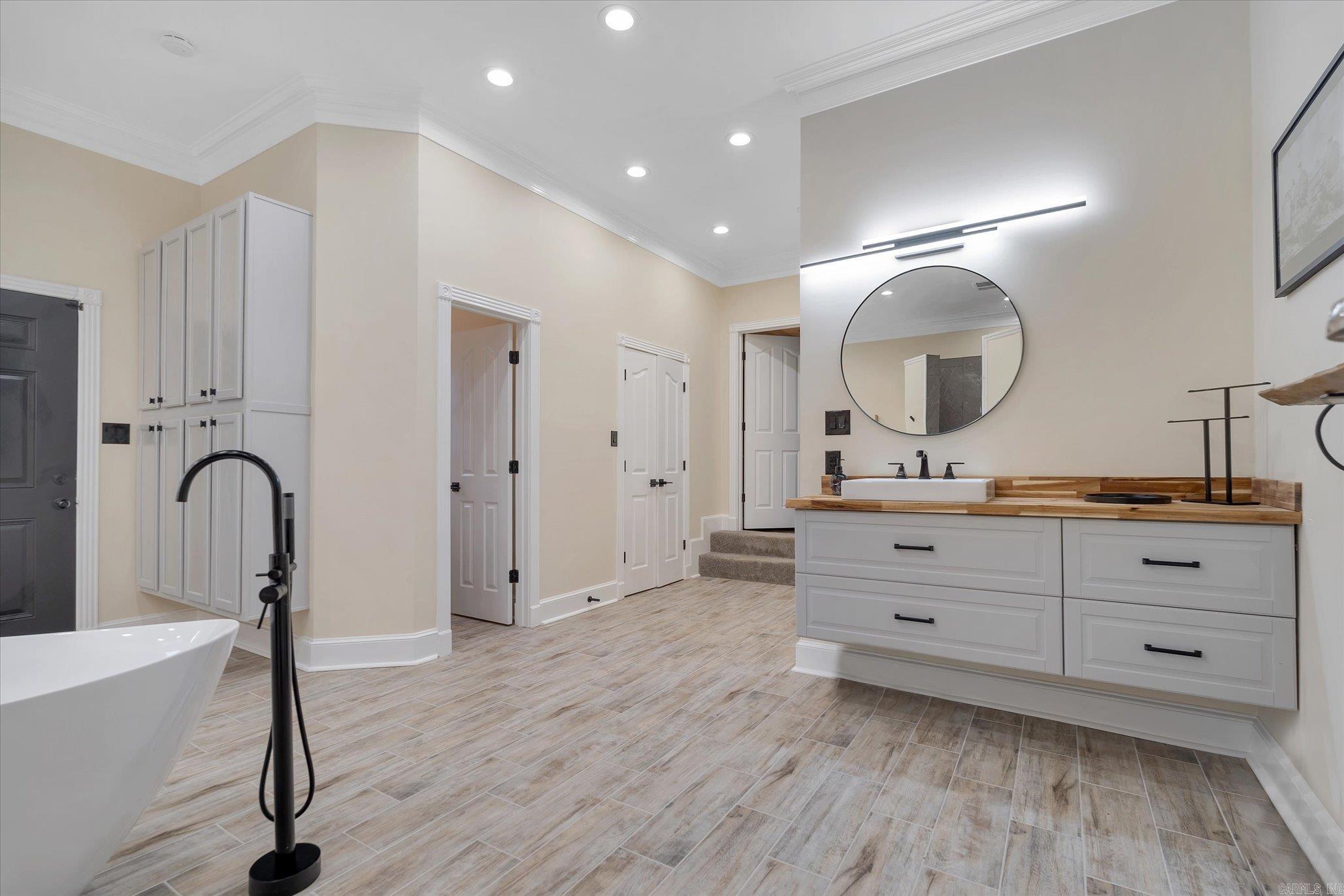 Central Community - Residential