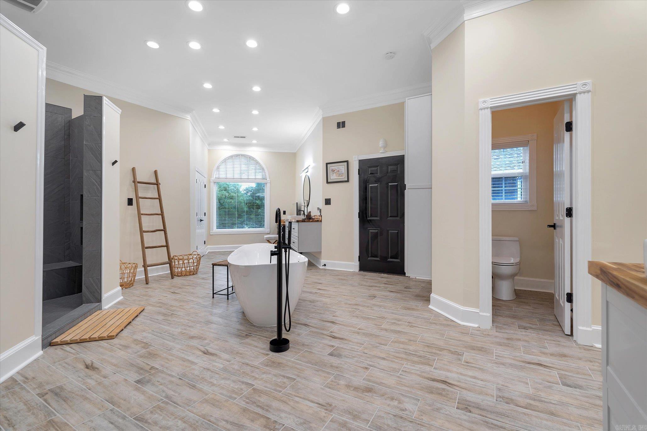 Central Community - Residential