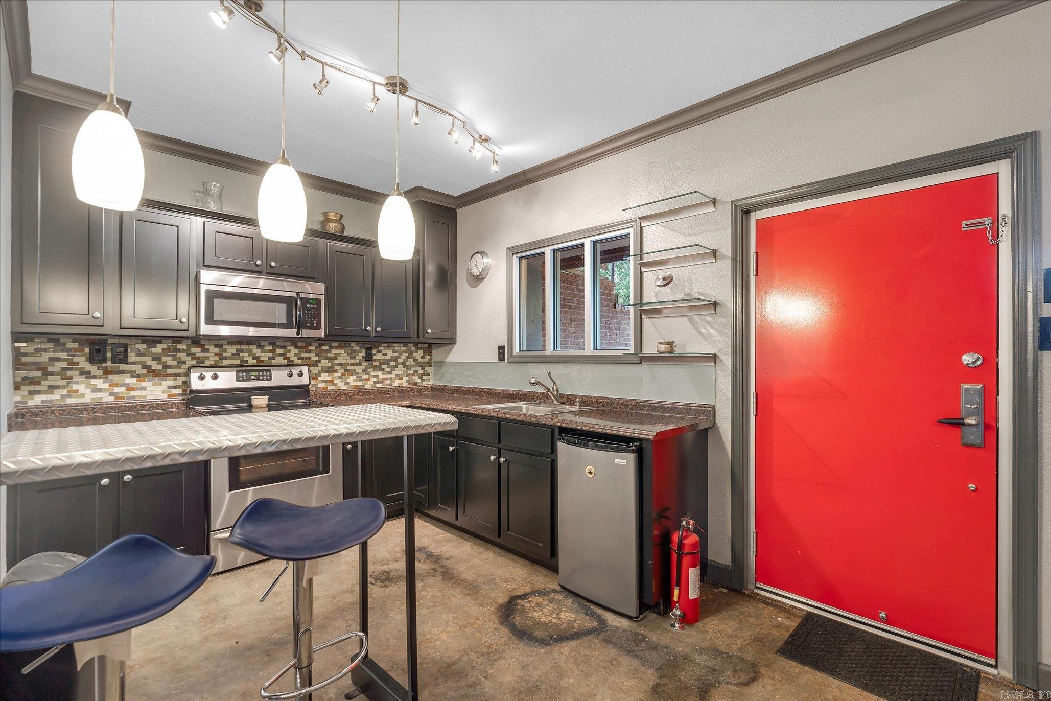 Central Community - Residential