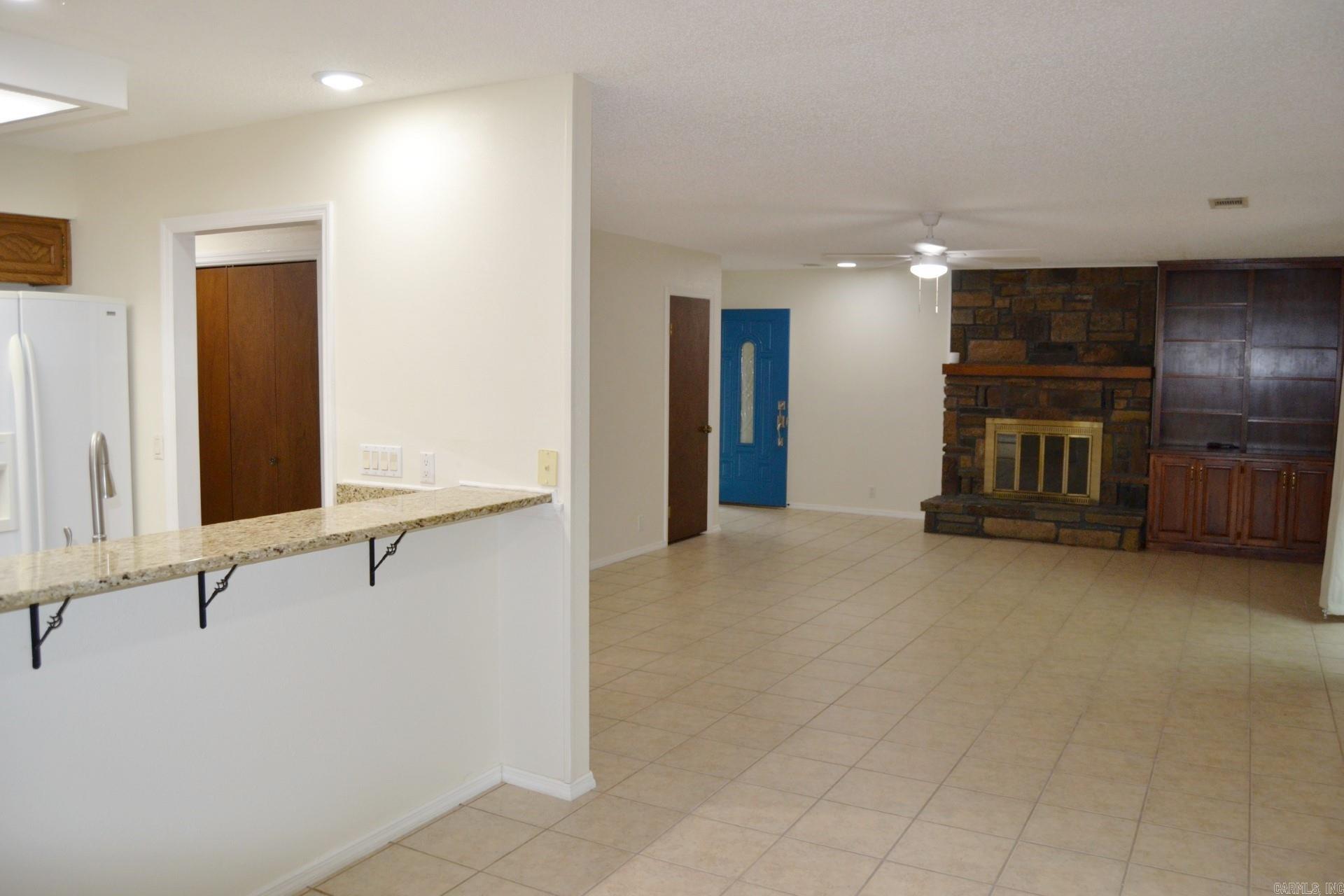 GUADALAJARA COURTS - Residential