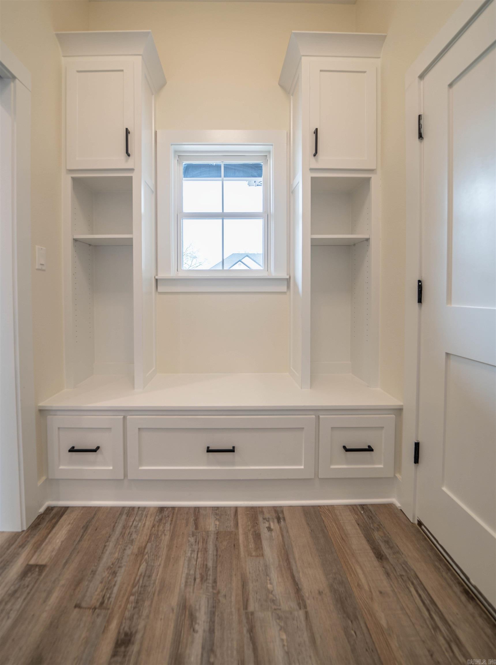 HIDDEN VALLEY ESTATES - Residential