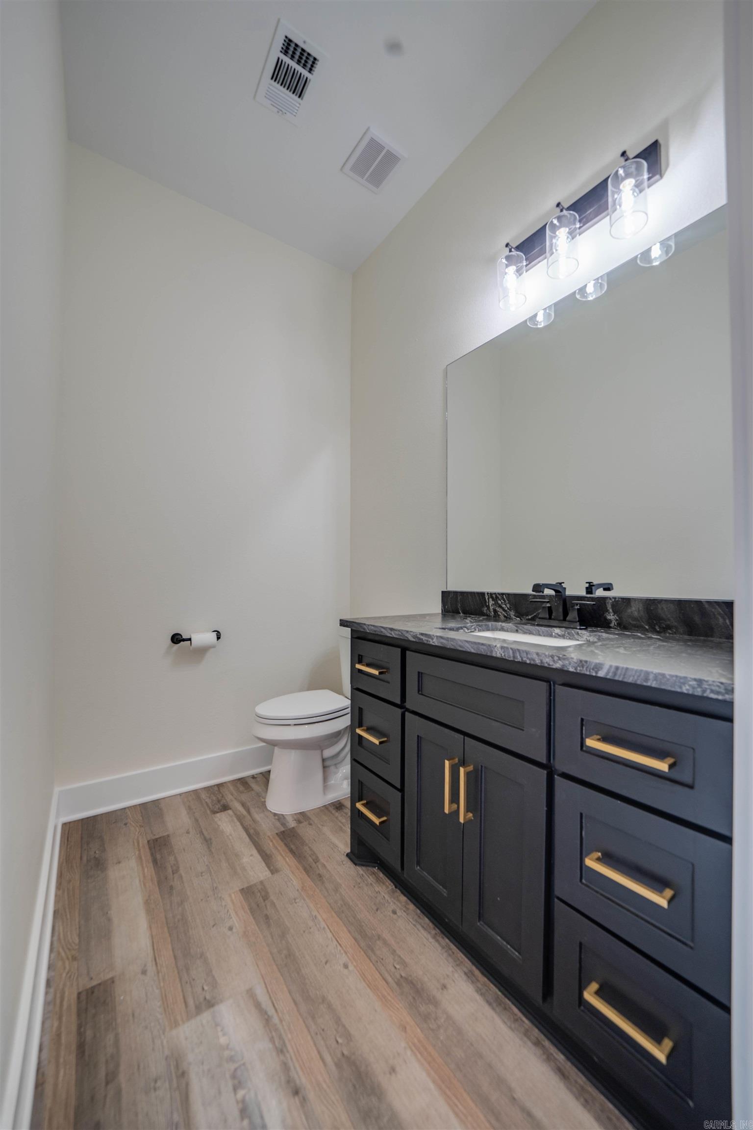 HIDDEN VALLEY ESTATES - Residential