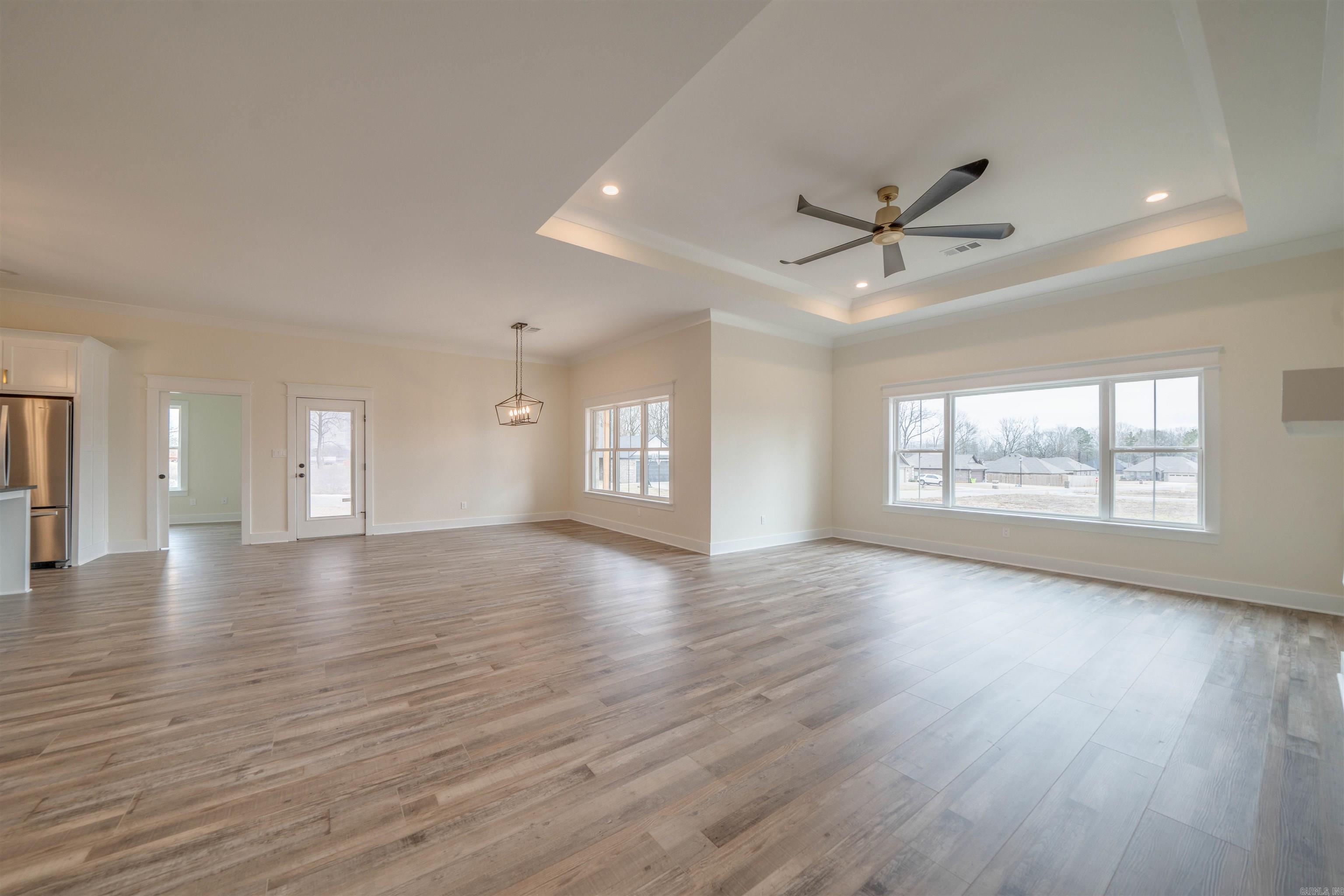 HIDDEN VALLEY ESTATES - Residential