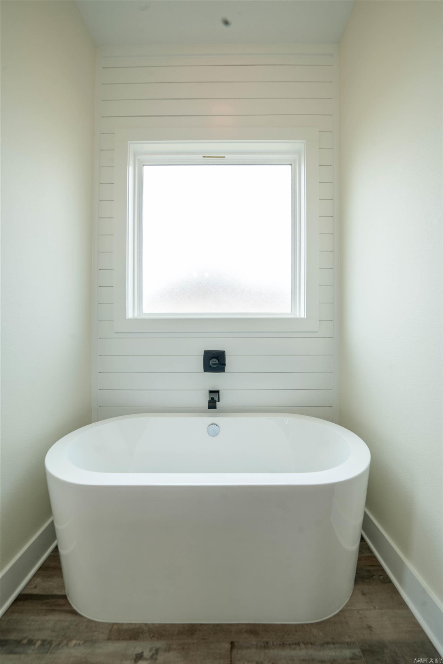 HIDDEN VALLEY ESTATES - Residential