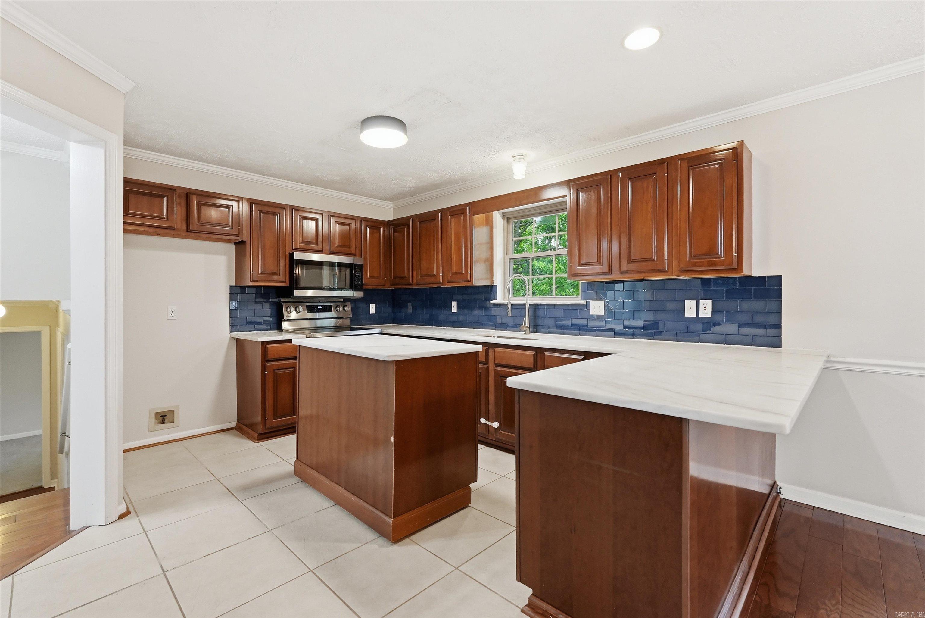 OVERBROOK - Residential