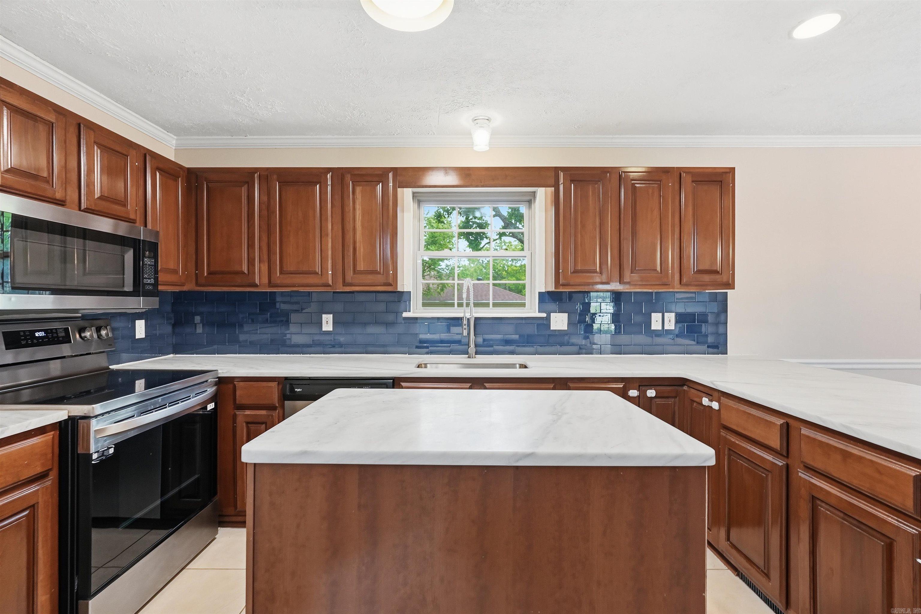 OVERBROOK - Residential