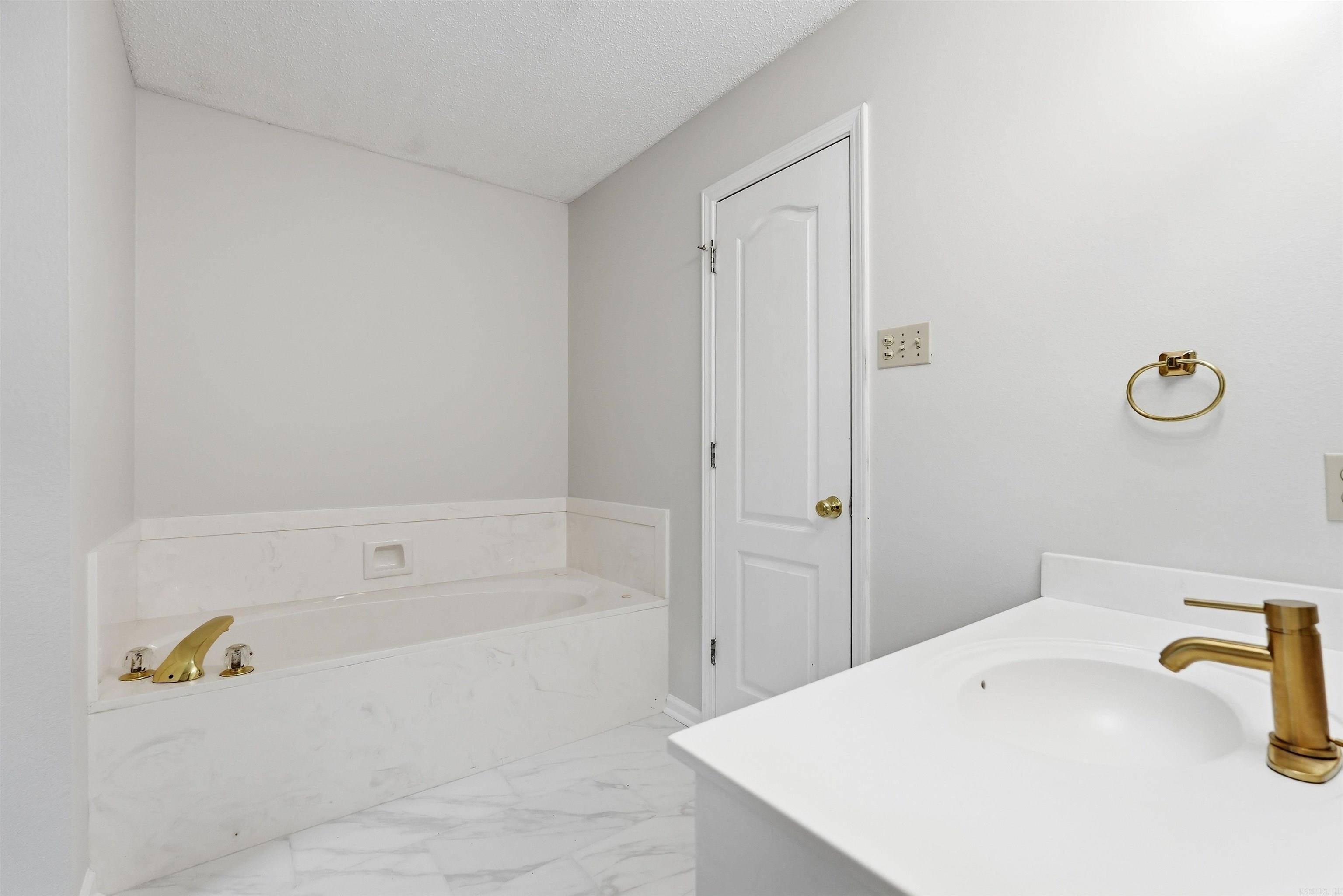 OVERBROOK - Residential