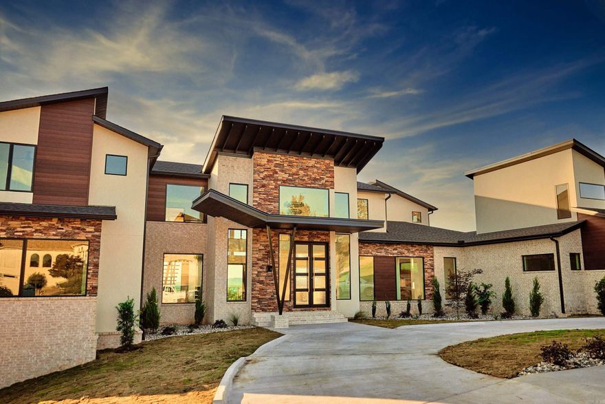 Beautiful home by Randy Wright custom builders! Butlers kitchen, in-law quarters, office,  with spectacular views, too much to list! This is what dream homes are  made of!