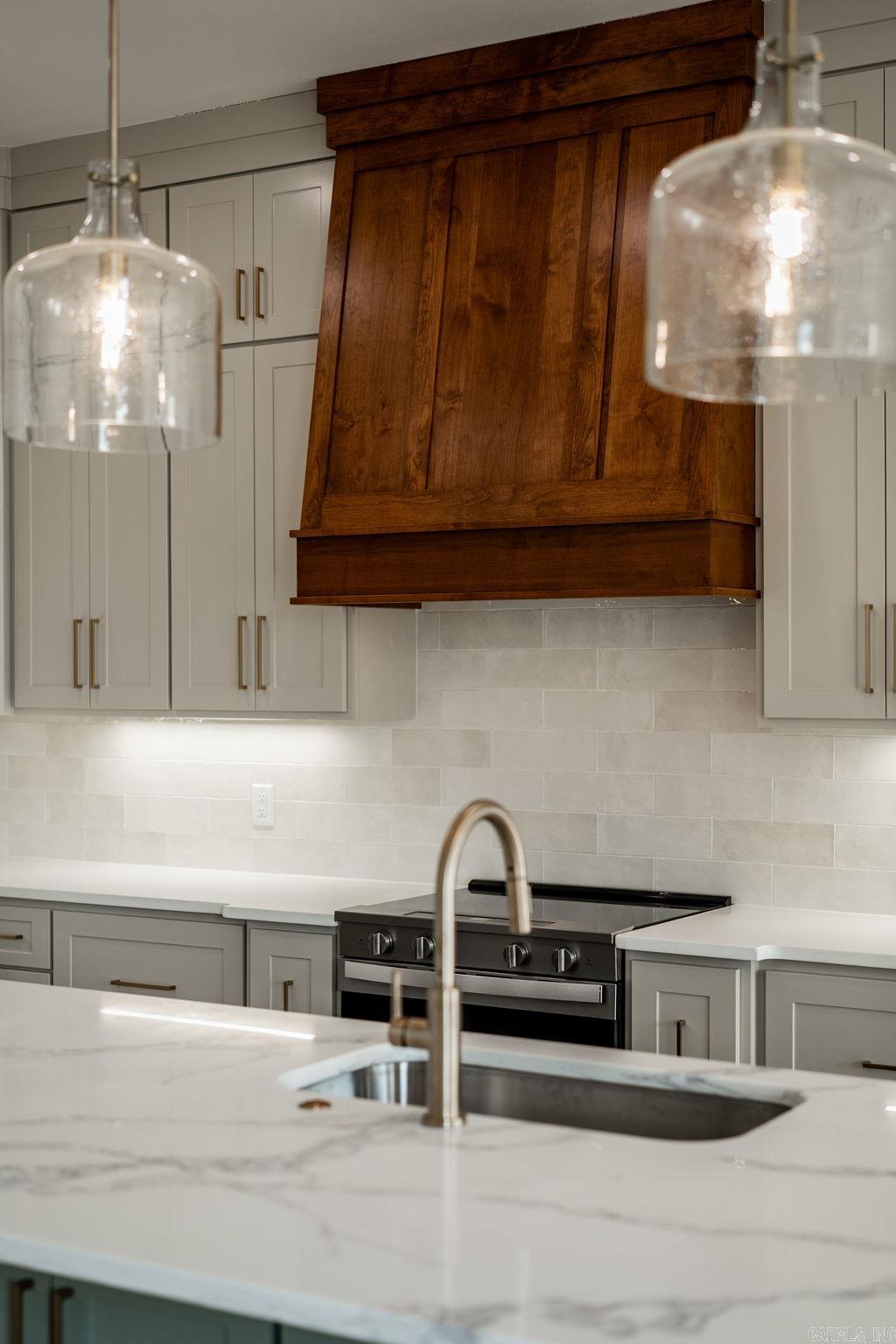 REPUBLICAN VALLEY ESTATES - Residential