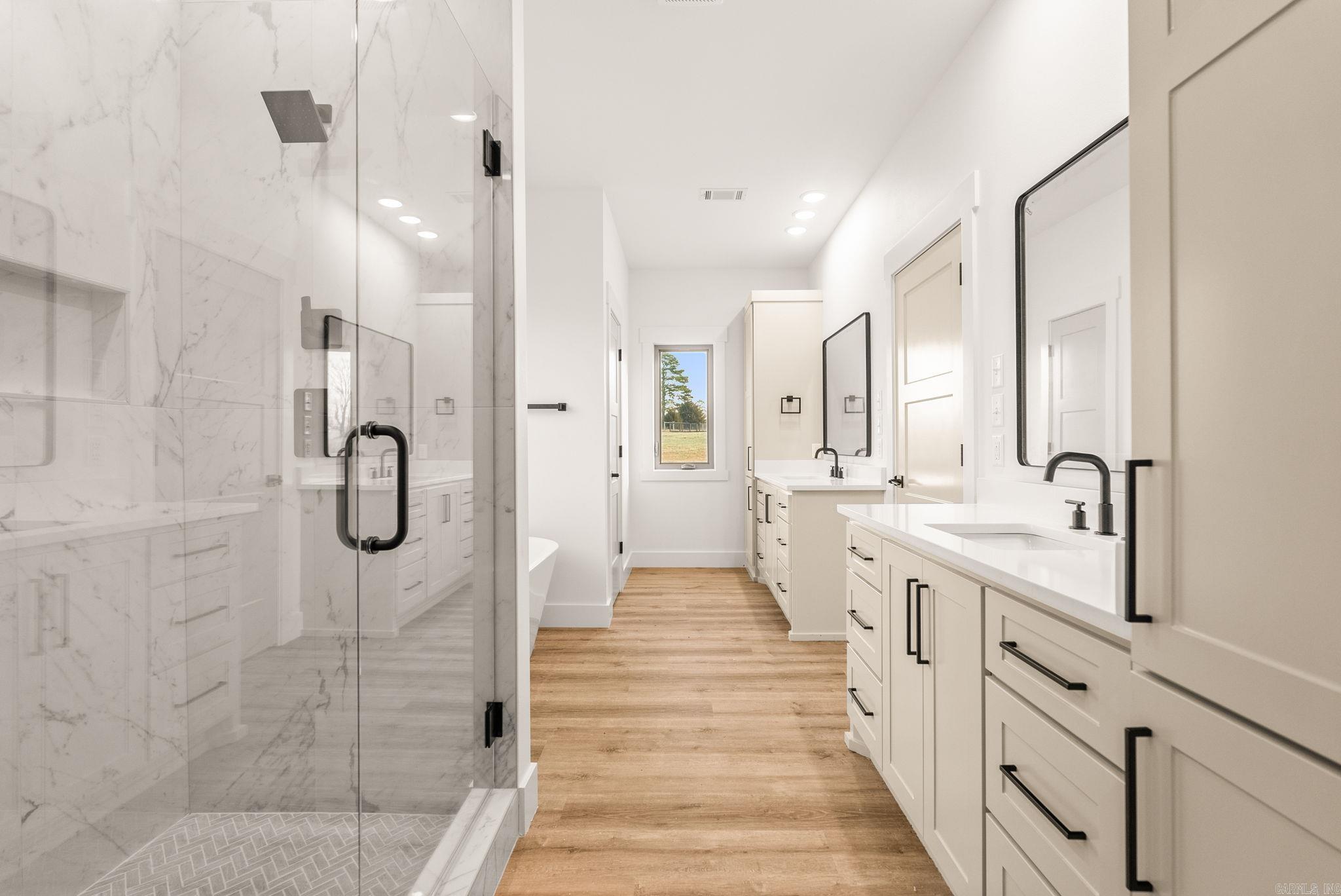 REPUBLICAN VALLEY ESTATES - Residential