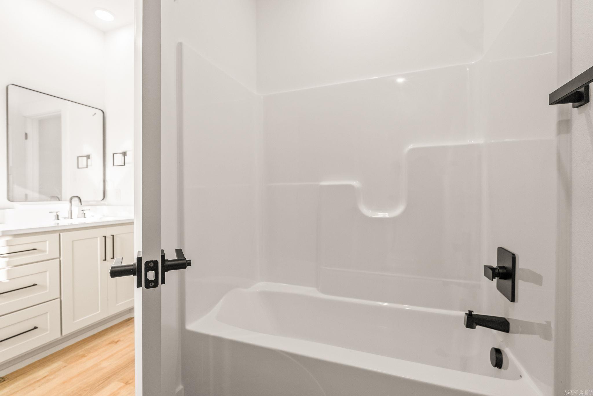 REPUBLICAN VALLEY ESTATES - Residential