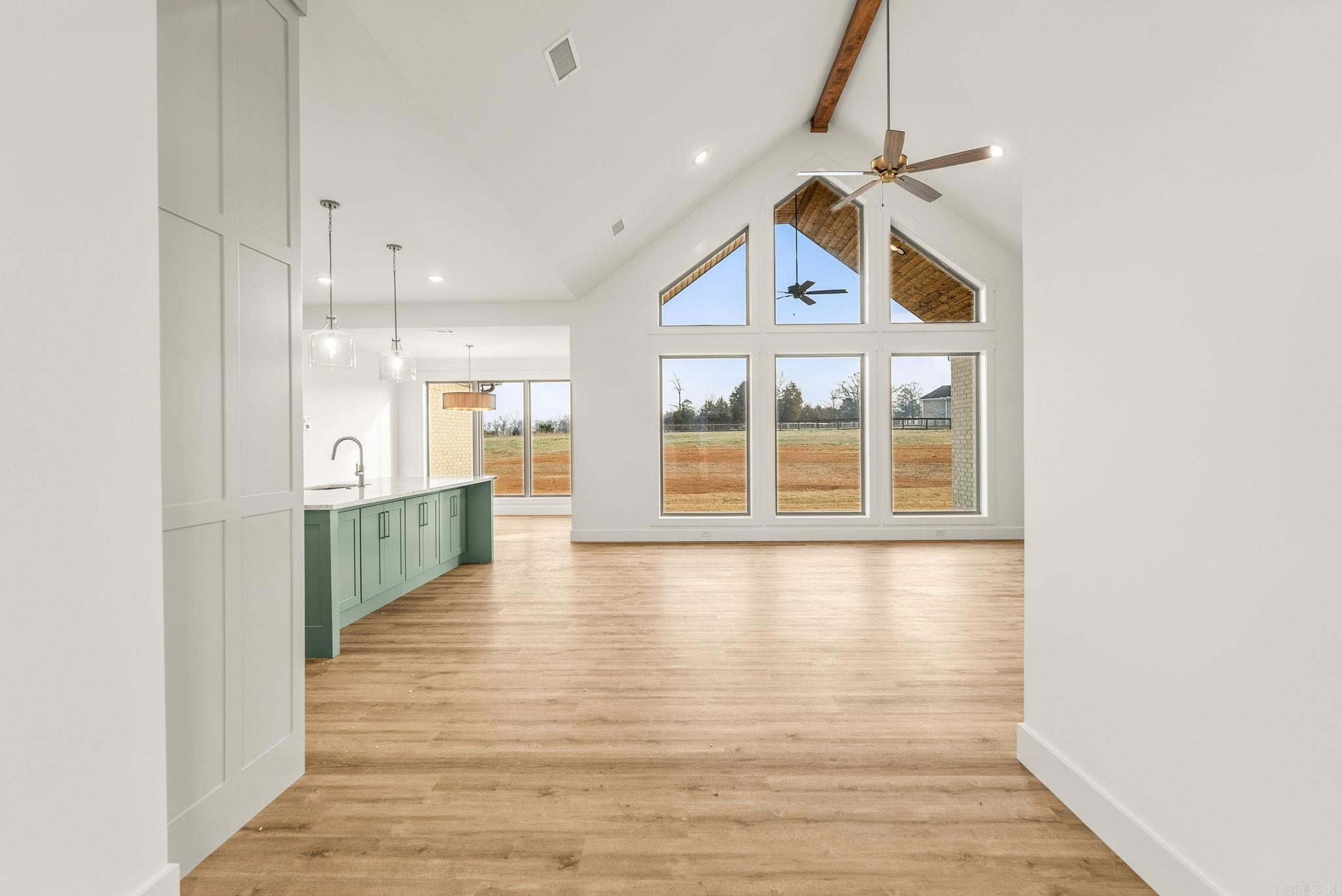 REPUBLICAN VALLEY ESTATES - Residential