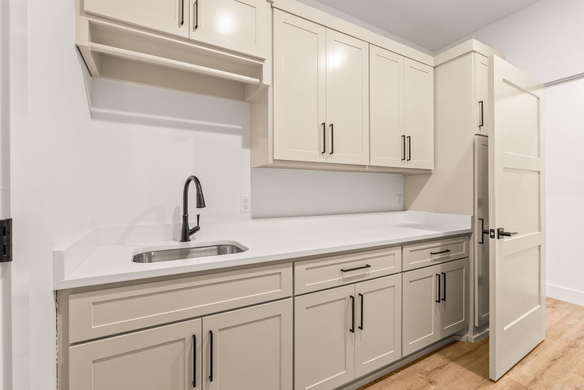 REPUBLICAN VALLEY ESTATES - Residential