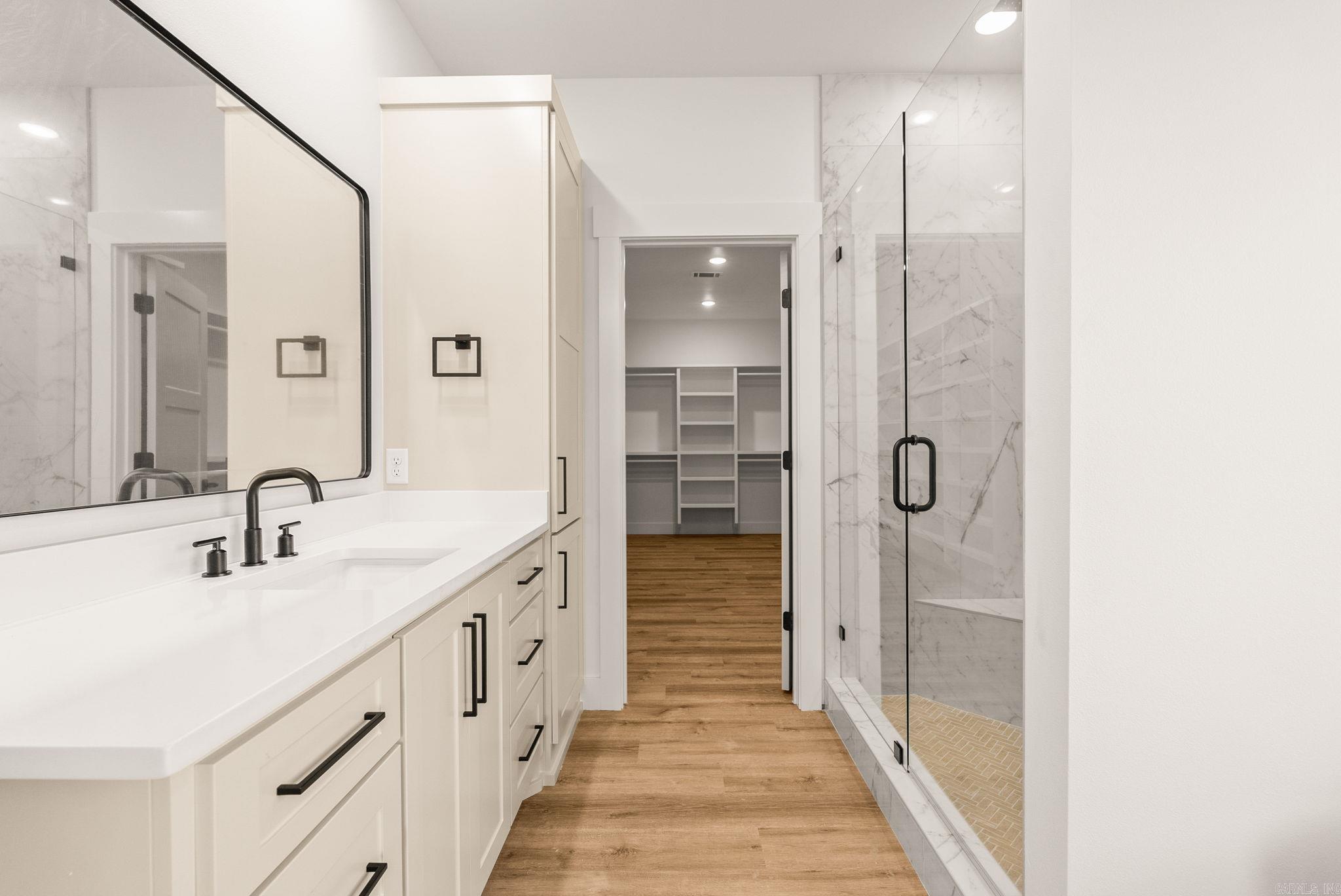 REPUBLICAN VALLEY ESTATES - Residential