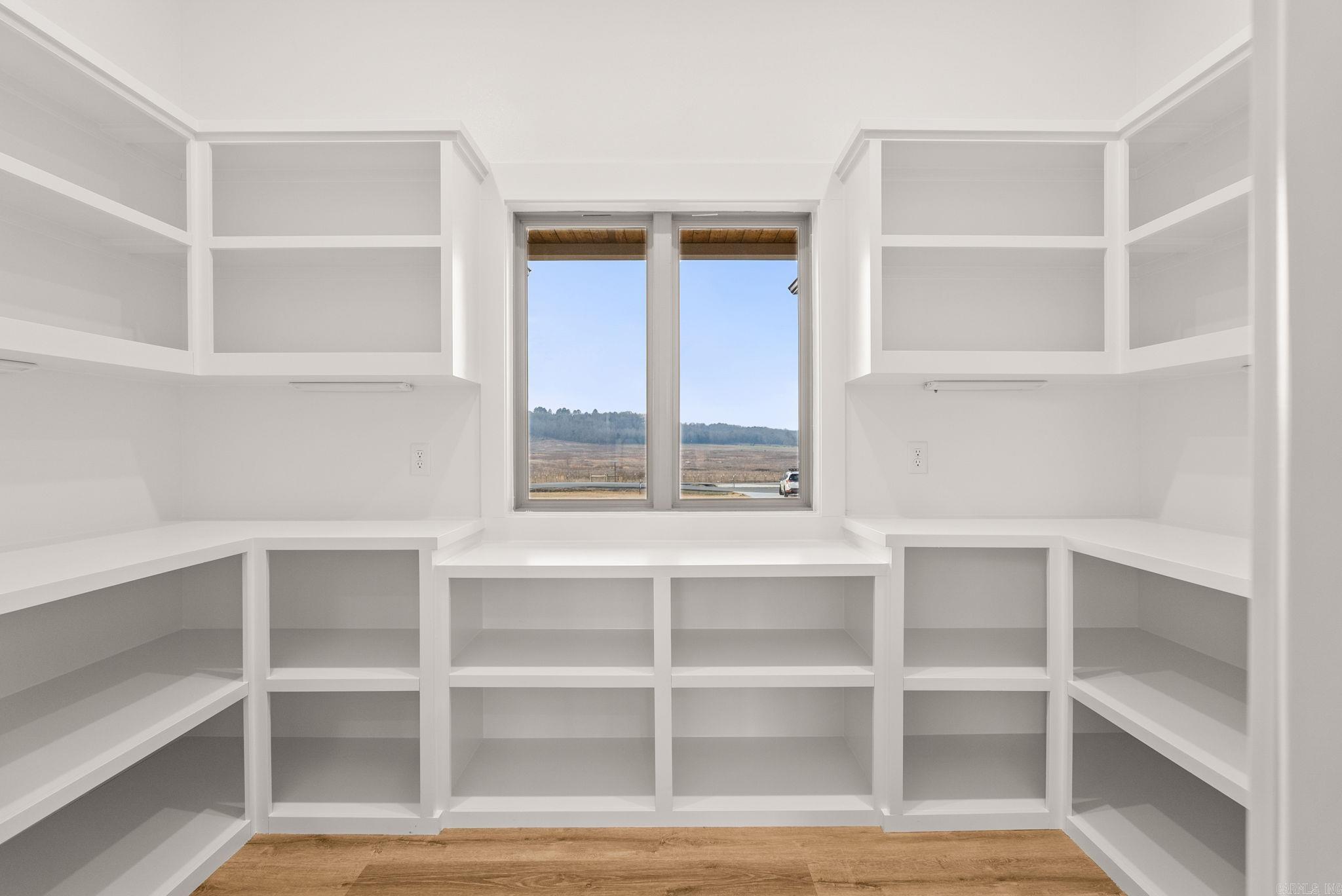 REPUBLICAN VALLEY ESTATES - Residential