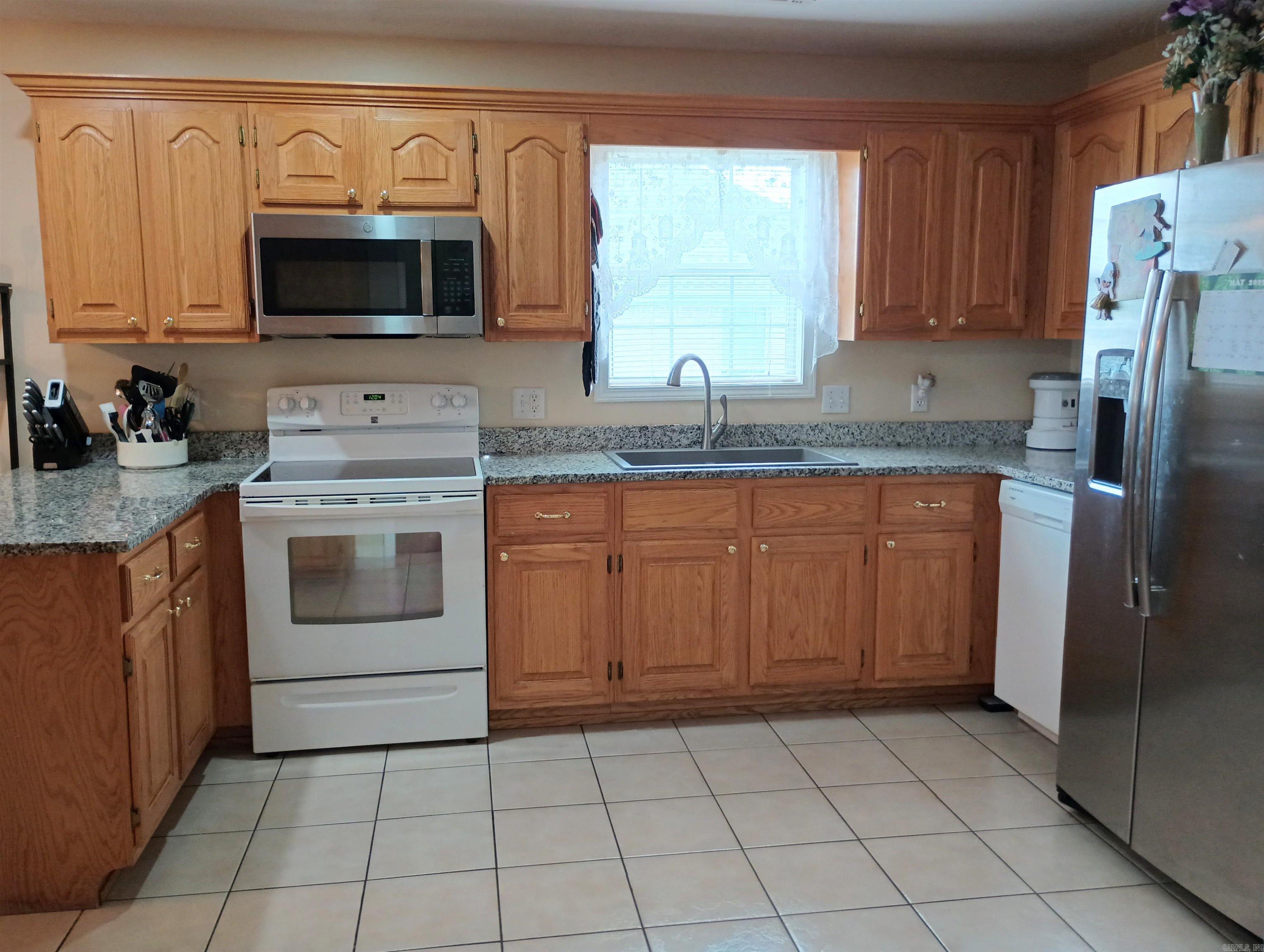 CARRIAGE HILL - Residential