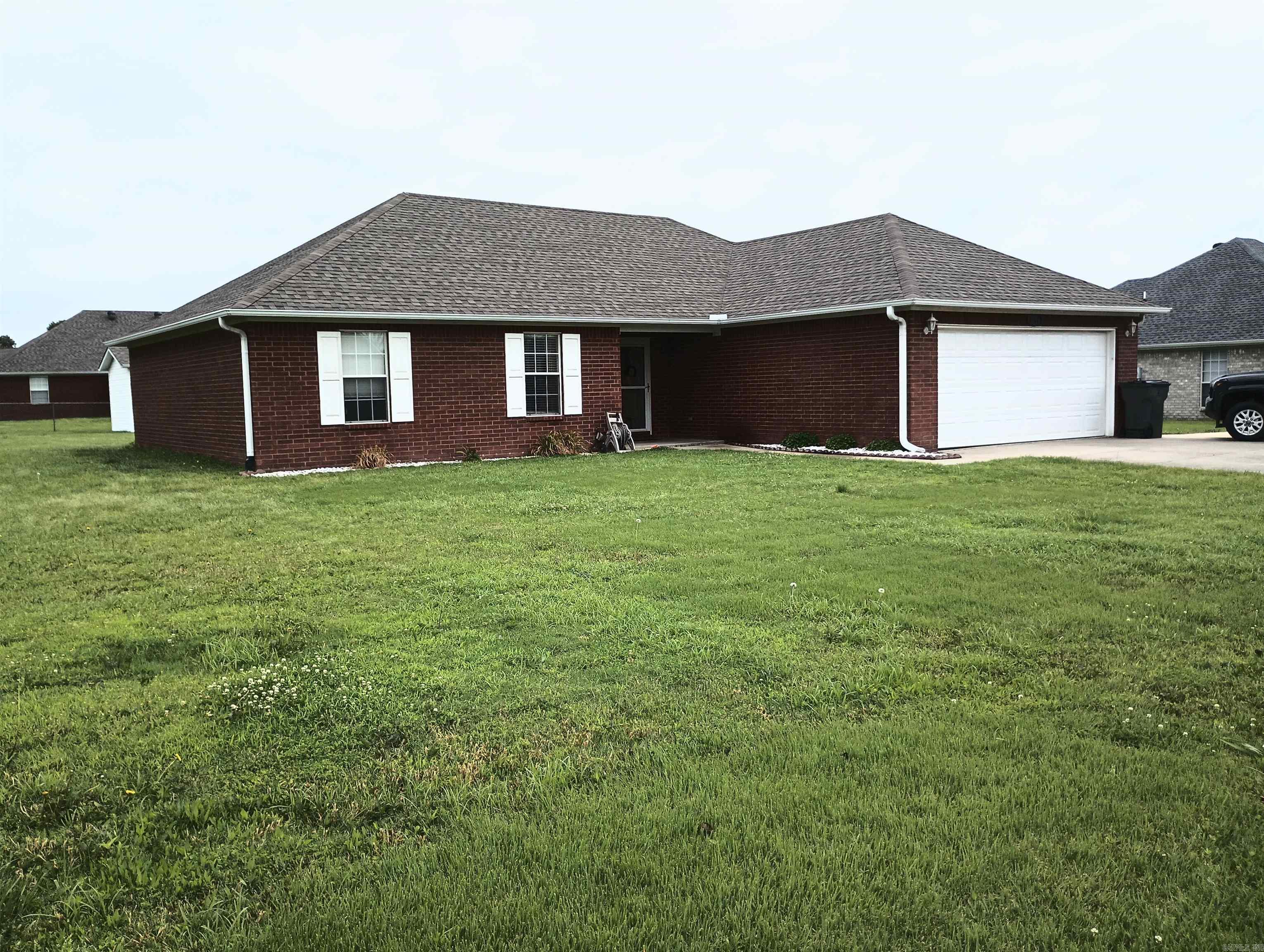 CARRIAGE HILL - Residential