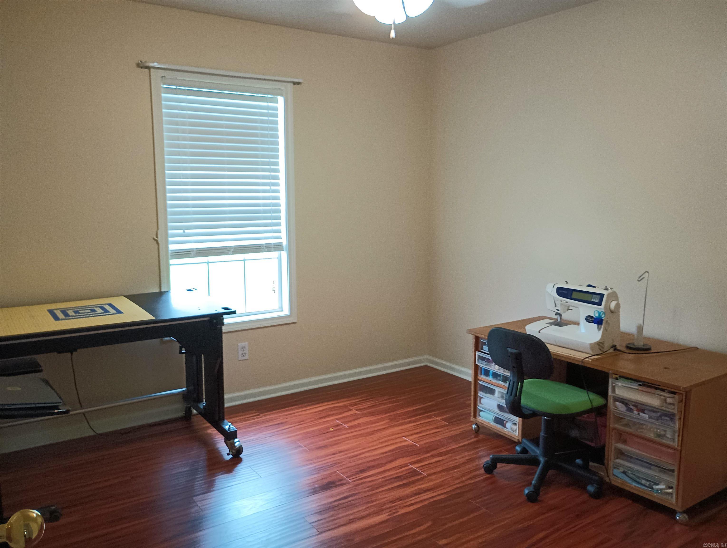 CARRIAGE HILL - Residential