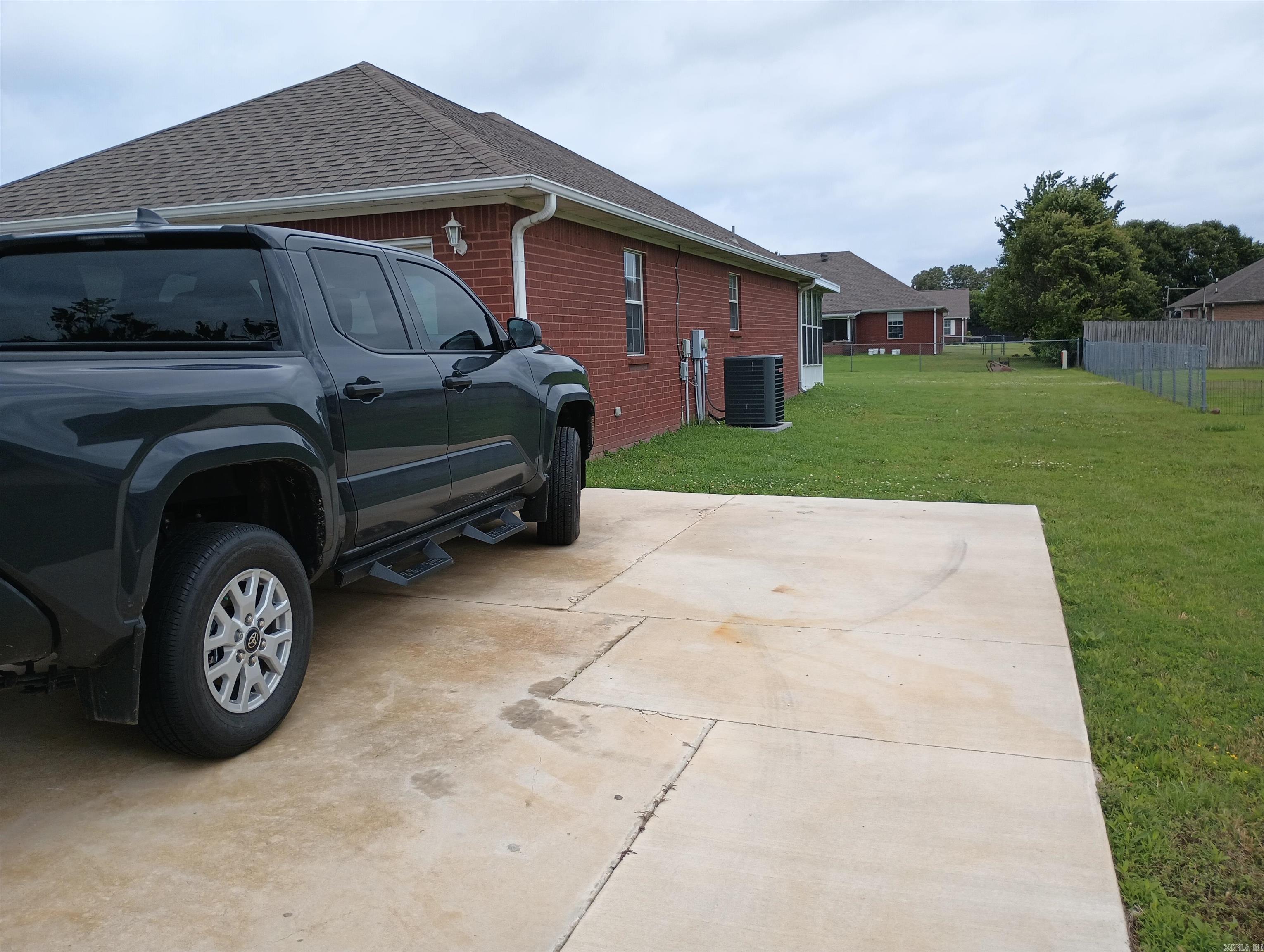 CARRIAGE HILL - Residential