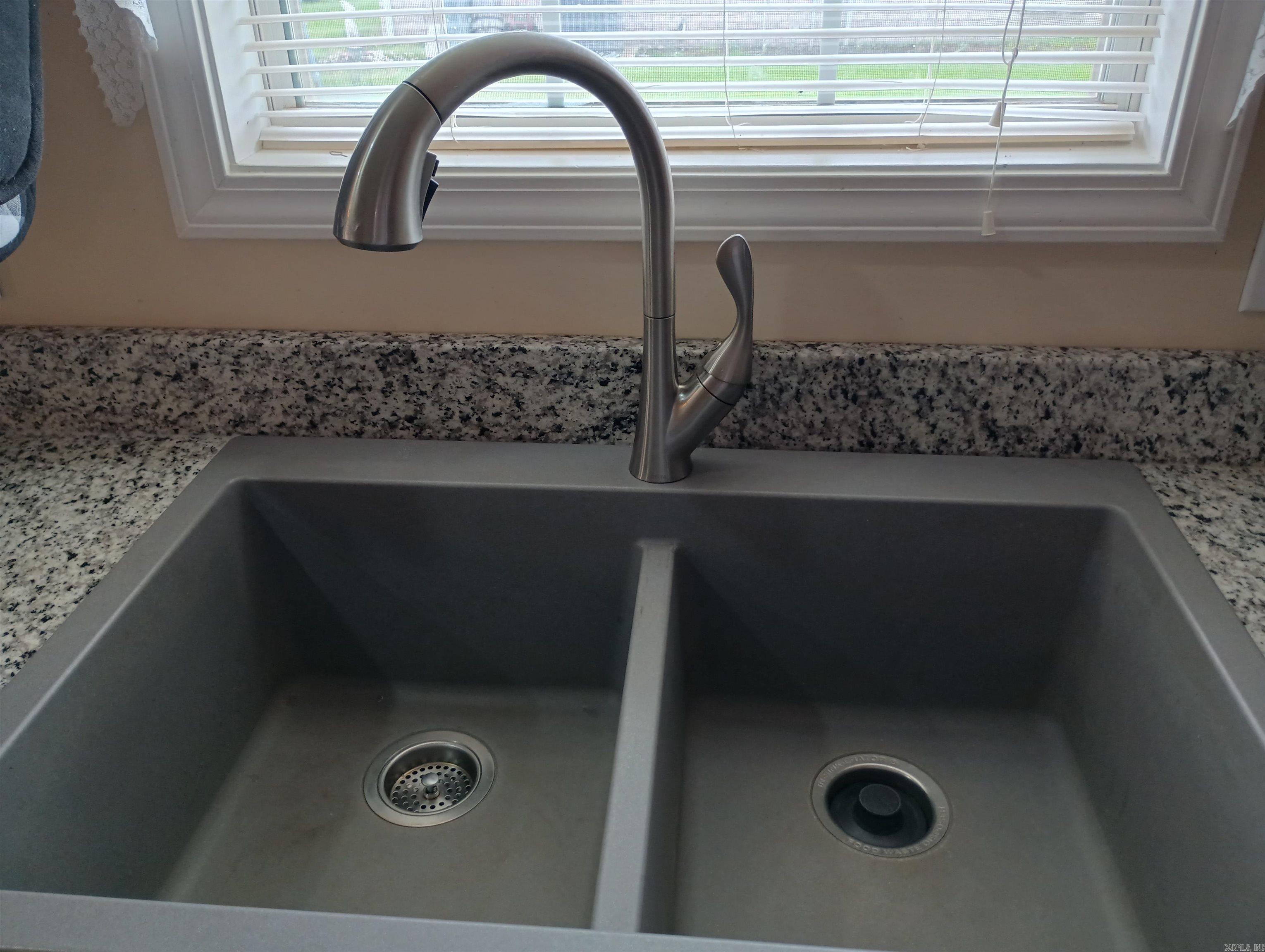 CARRIAGE HILL - Residential