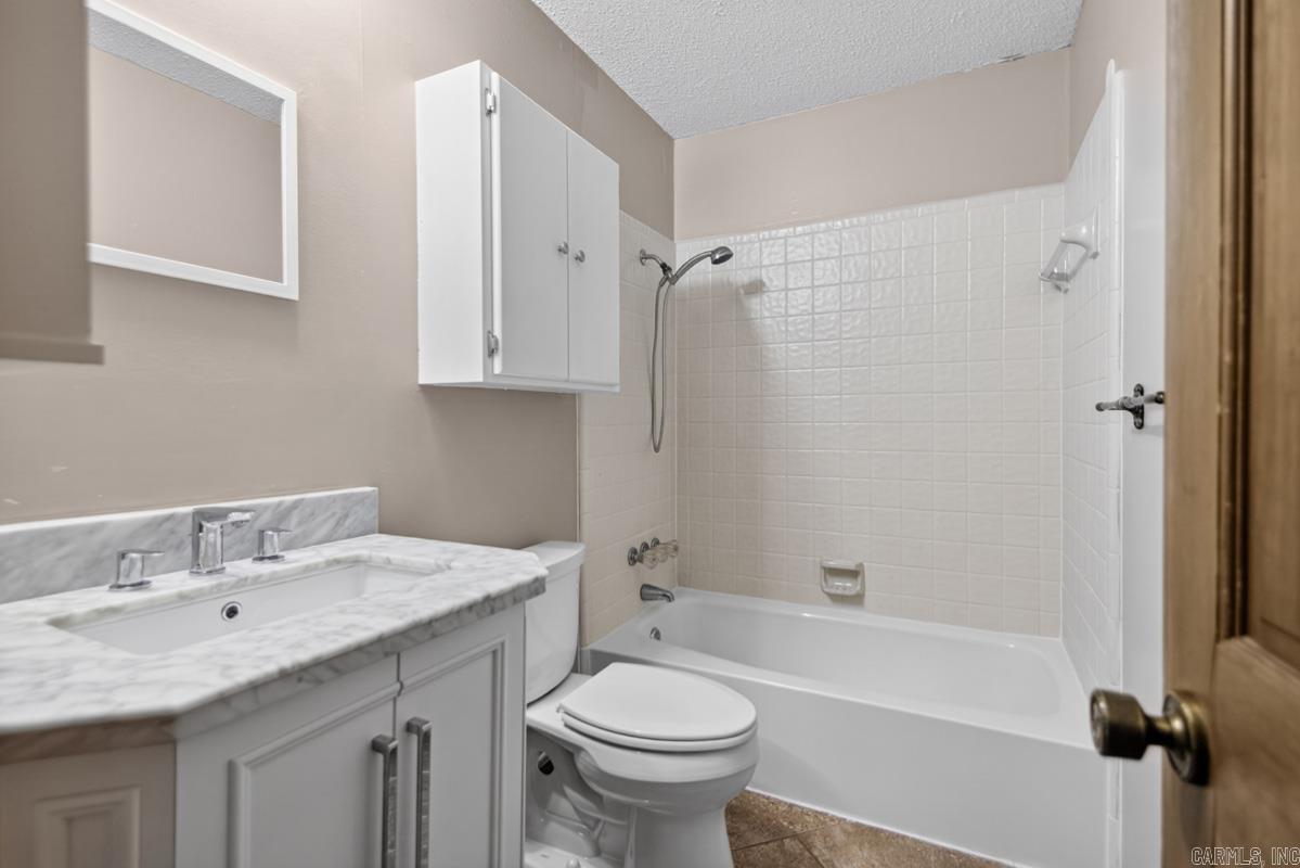 OVERBROOK - Residential