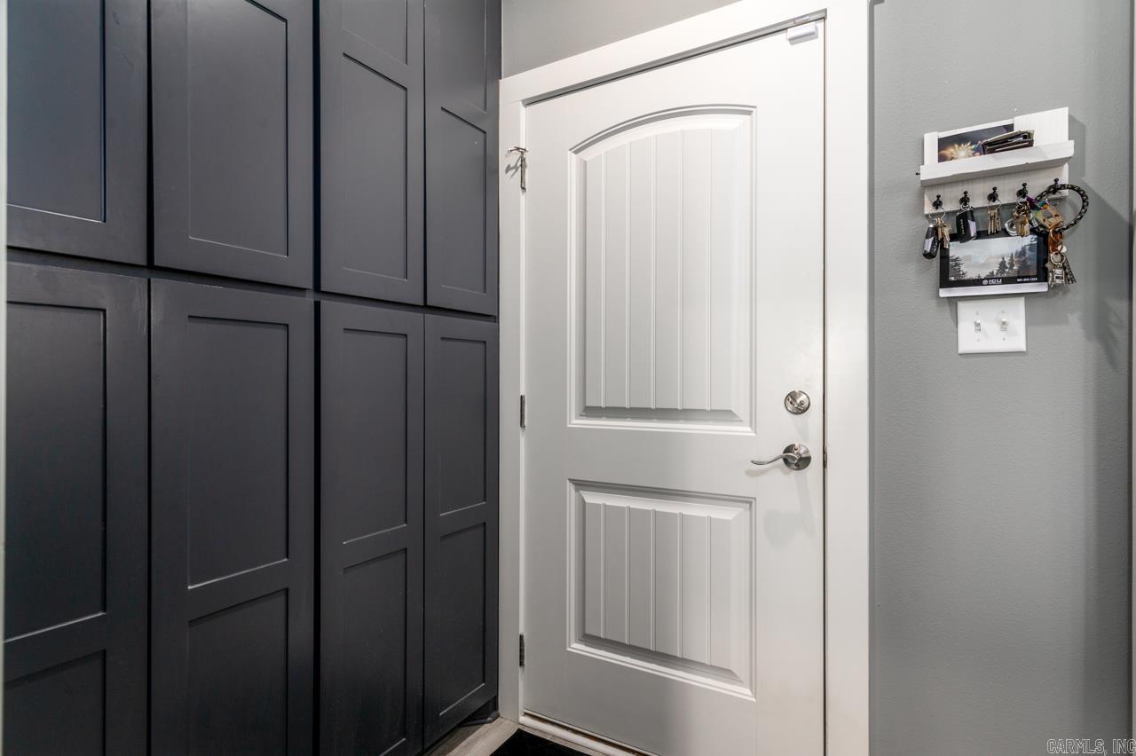 LAKEVIEW ACRES - Residential