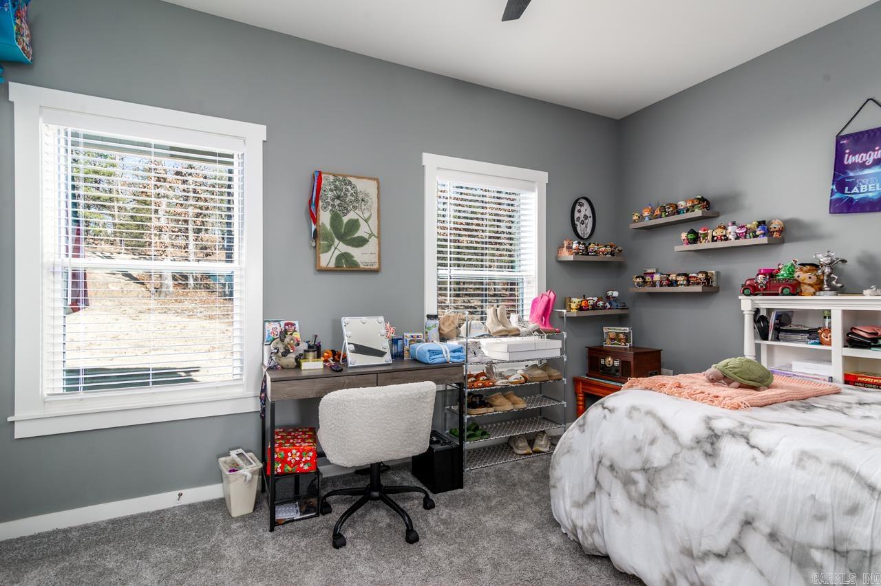 LAKEVIEW ACRES - Residential