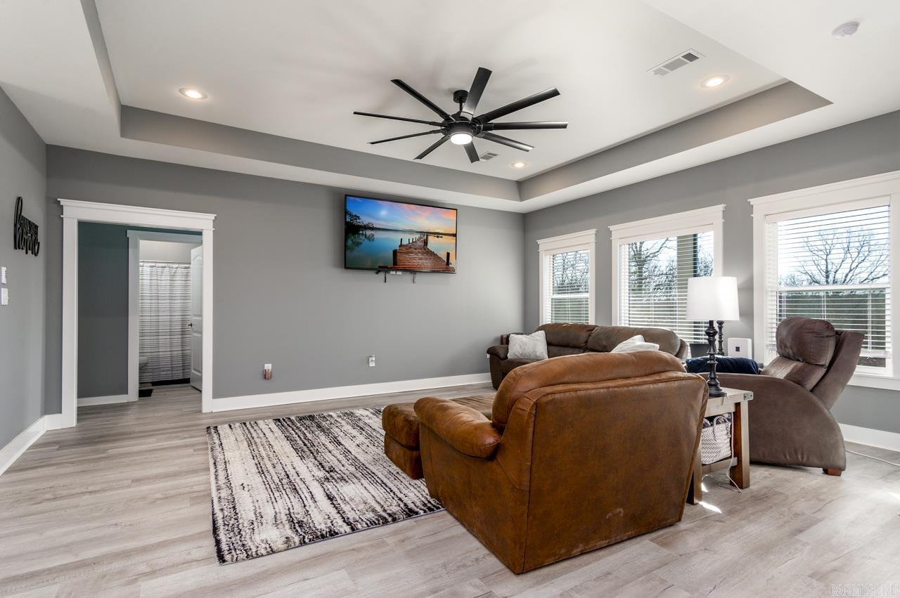 LAKEVIEW ACRES - Residential